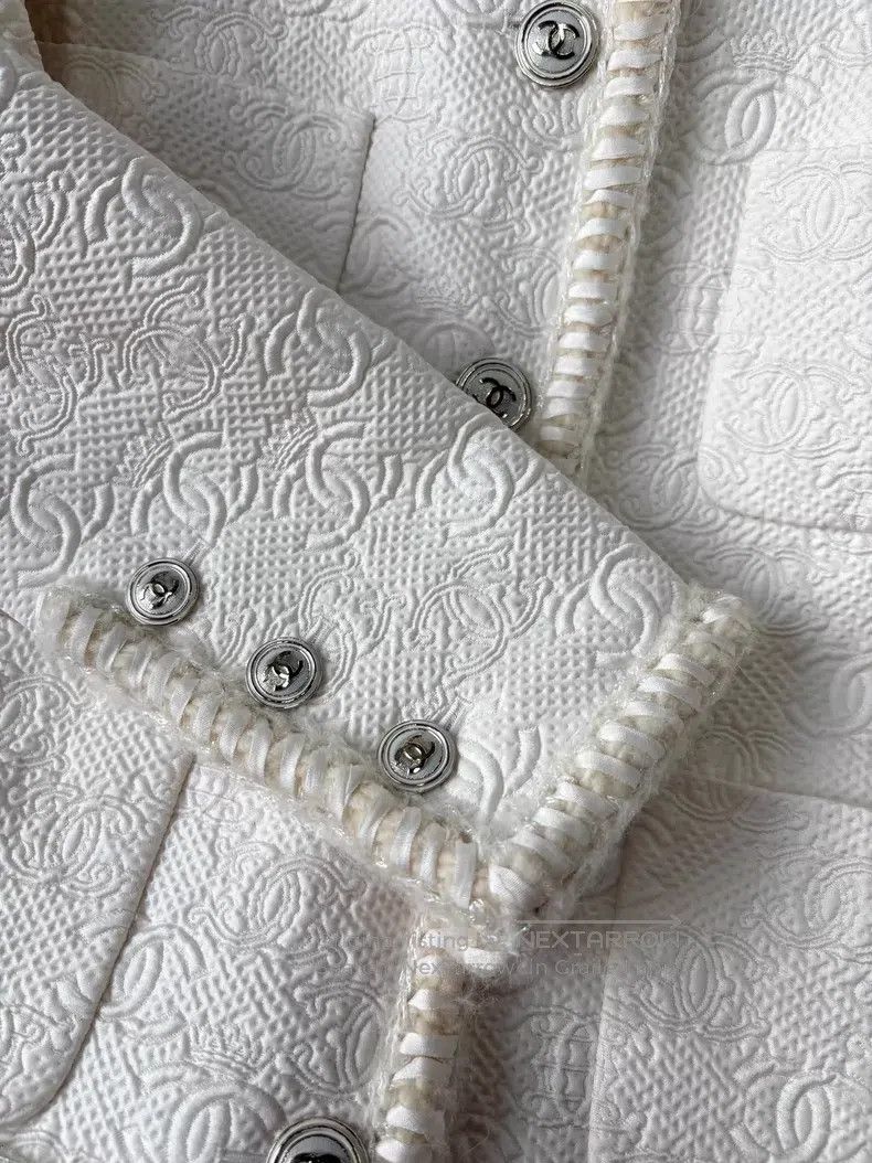 Chanel Chanel 21A Castle Series White Four-pocket Single-breasted Size XXS / US 00 / IT 34 - 4 Thumbnail