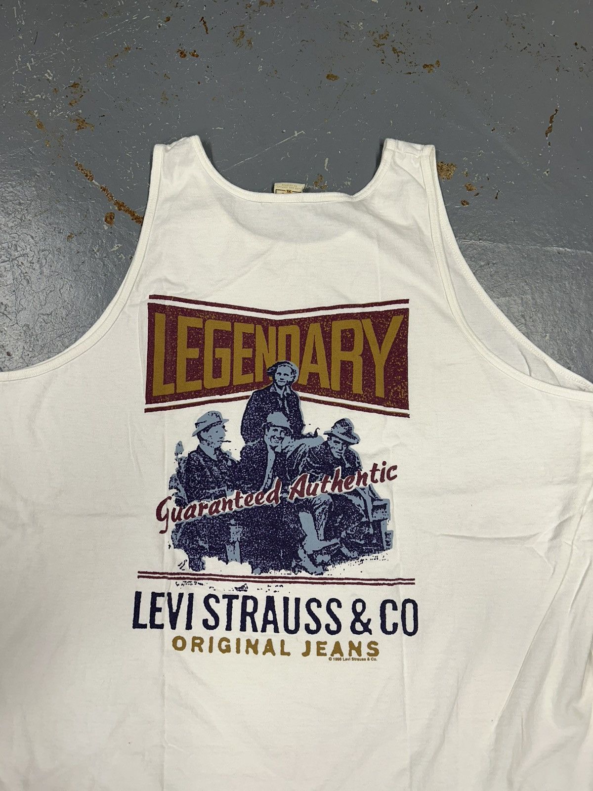 Levi's × Vintage Crazy Vintage 90s Essential White Levis Graphic Tank Top Size US XL / EU 56 / 4 - 2 Thumbnail
