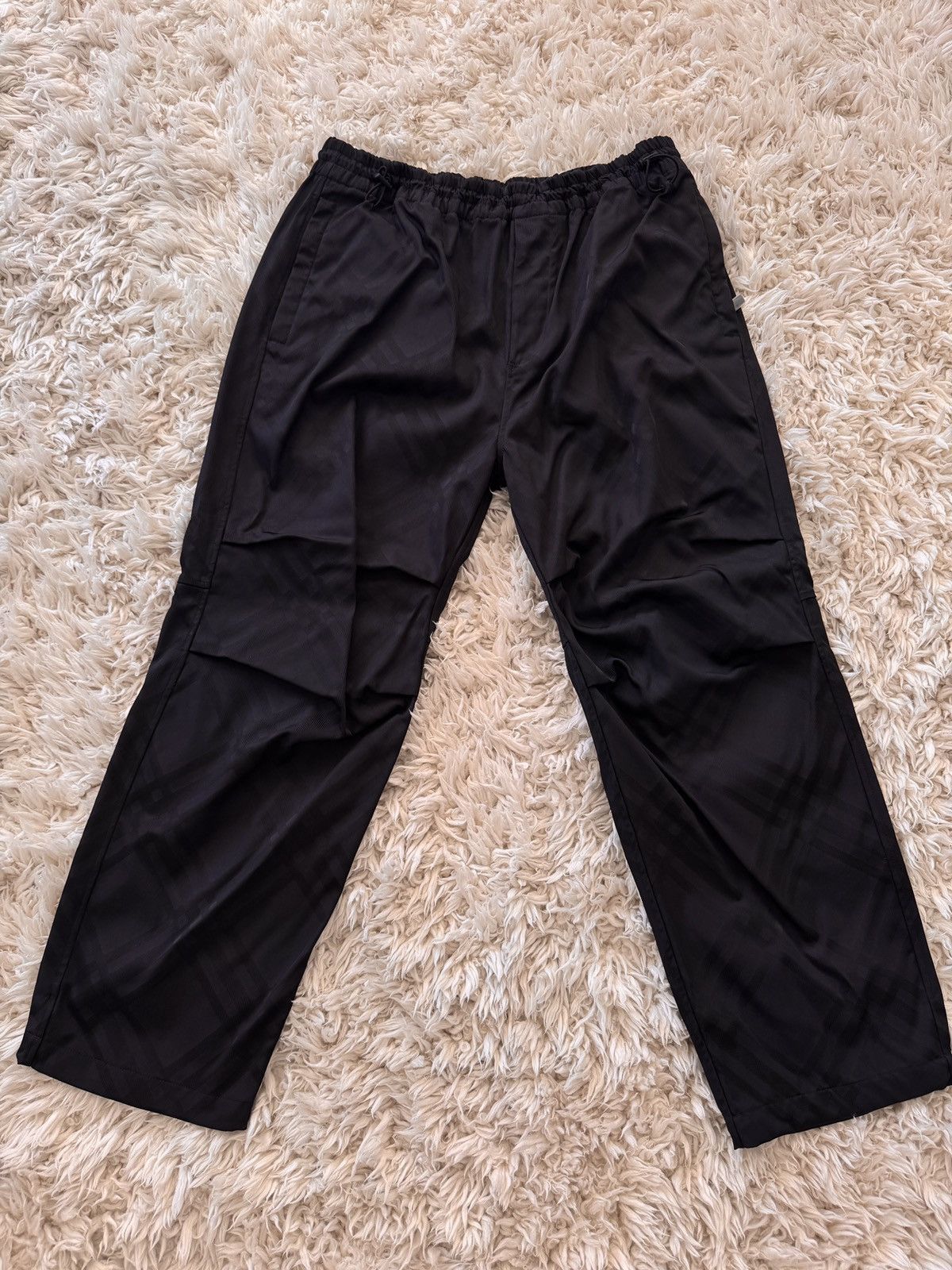 Burberry Burberry Track Pants Size US 38 / EU 54 - 1 Thumbnail