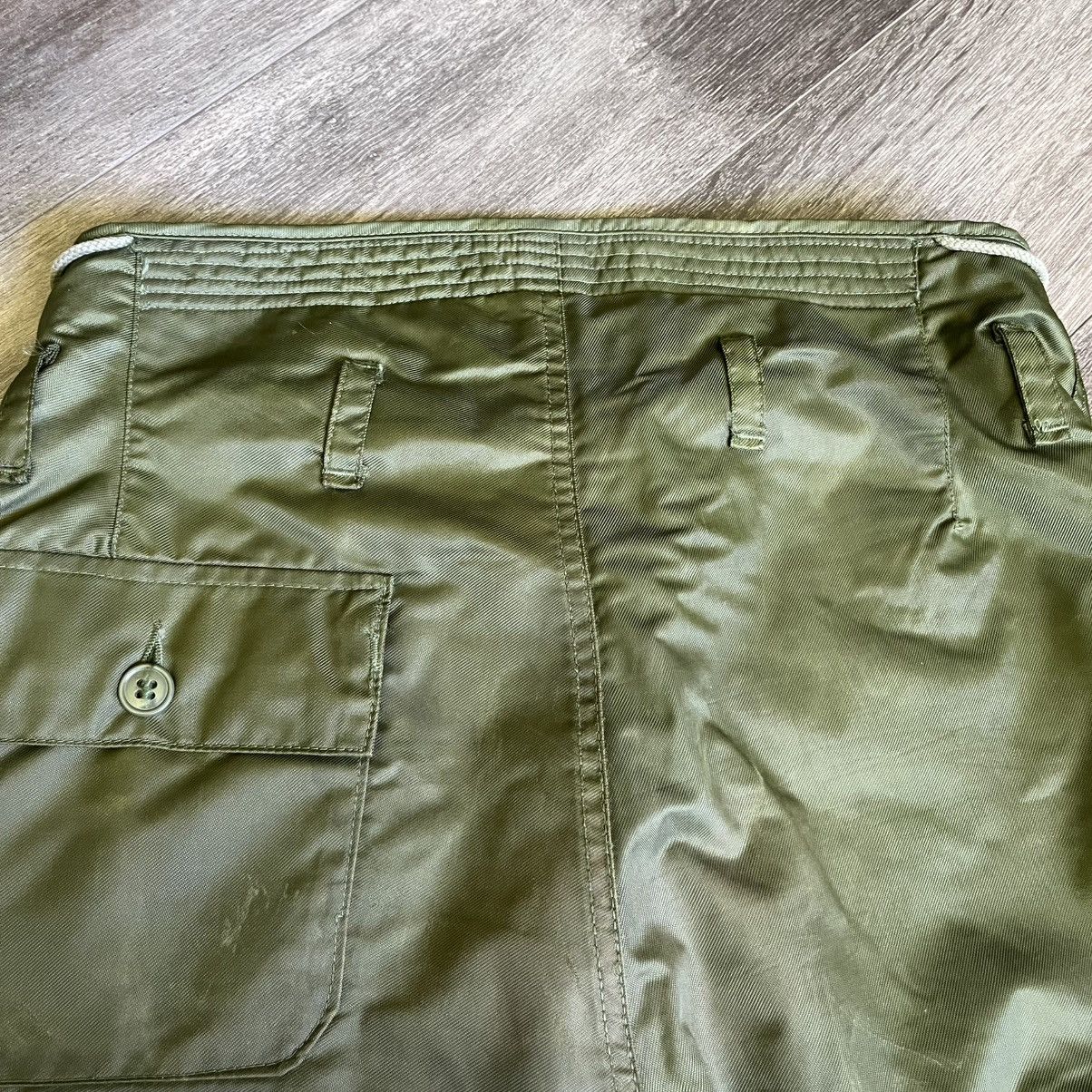 Vintage Vintage 1960s Army Extreme Cold Weather Impermeable Trousers Size US 34 / EU 50 - 6 Thumbnail