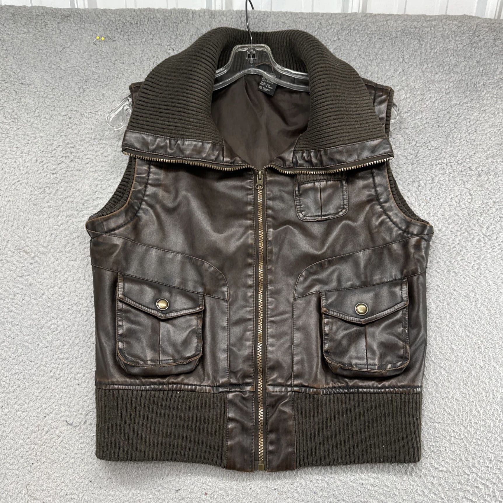Vintage Vanity Women’s Faux Leather Polyurethane Brown Full Zip Vest L Size L / US 10 / IT 46 - 2 Thumbnail