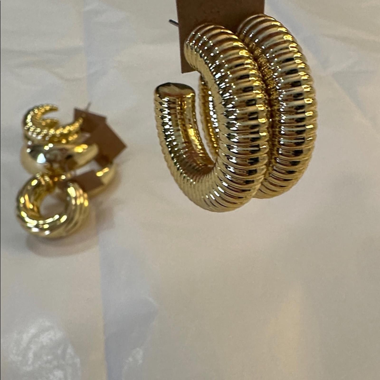 Other Chic Gold-Tone Textured Fashion Hoop Earrings Set of 4 Size ONE SIZE - 6 Thumbnail