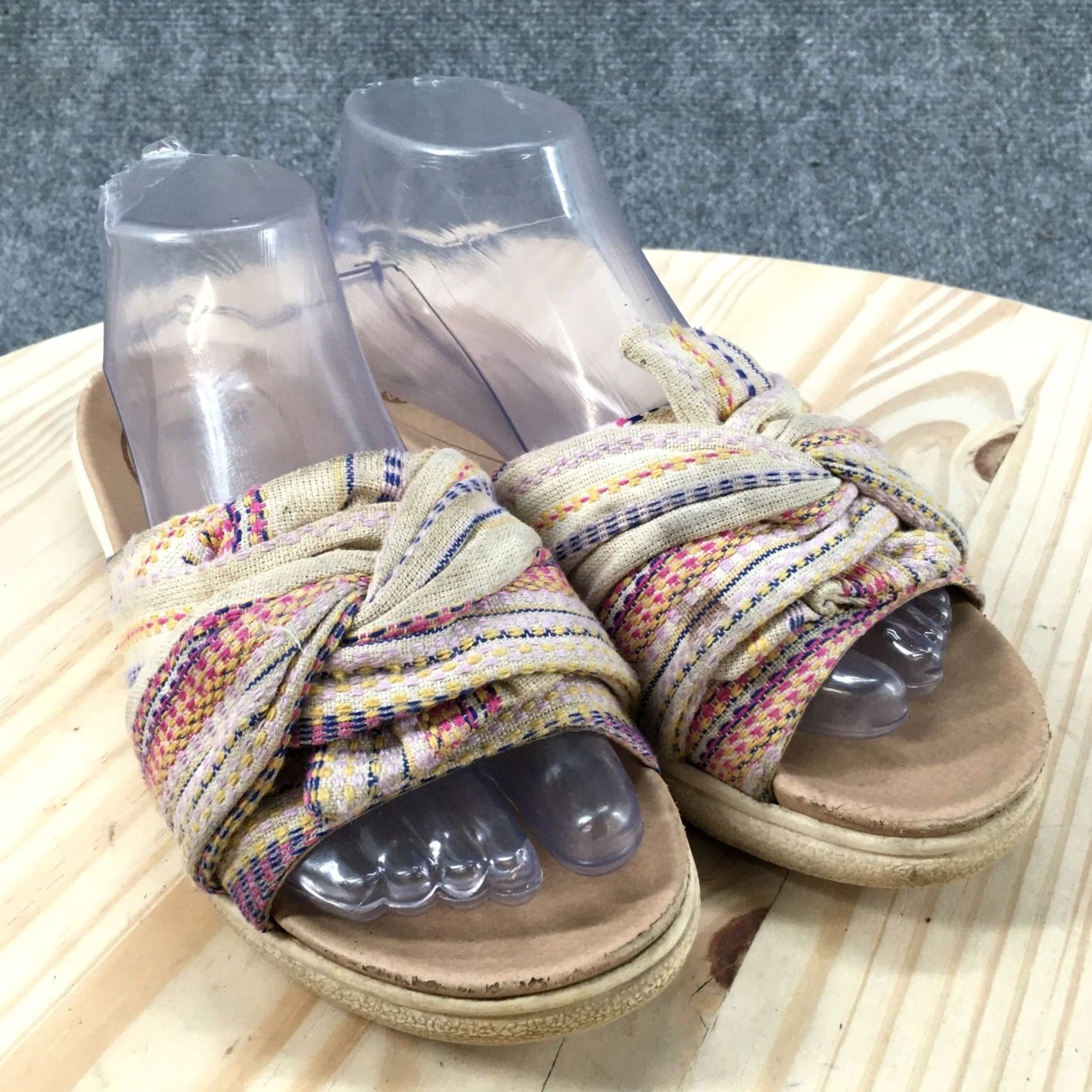 Vintage Dr Scholl's Sandals Womens 7 M Willow Slide Flats Slip On Beige Fabric Open Toe Size US 7 / IT 37 - 3 Thumbnail