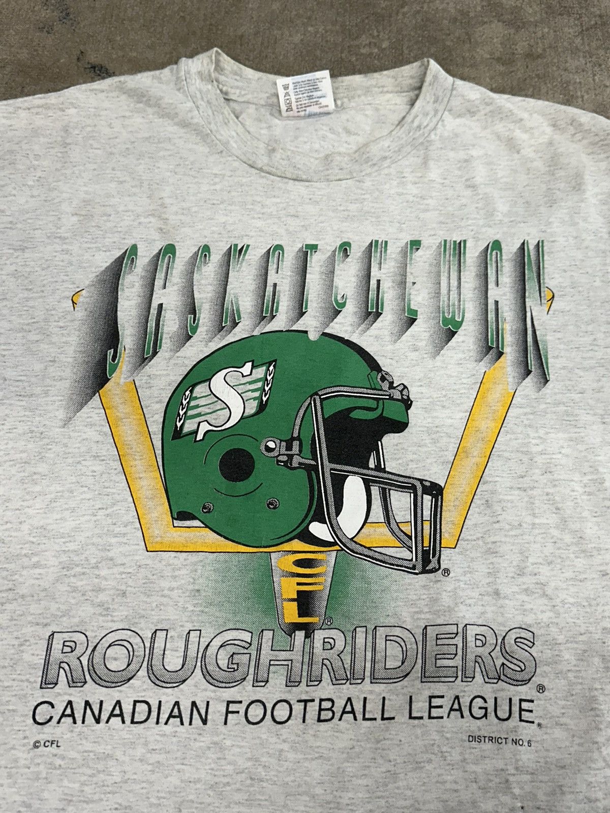 NFL × Vintage Vintage 90s CFL Saskatchewan Rough Riders T-Shirt Size US M / EU 48-50 / 2 - 7 Thumbnail