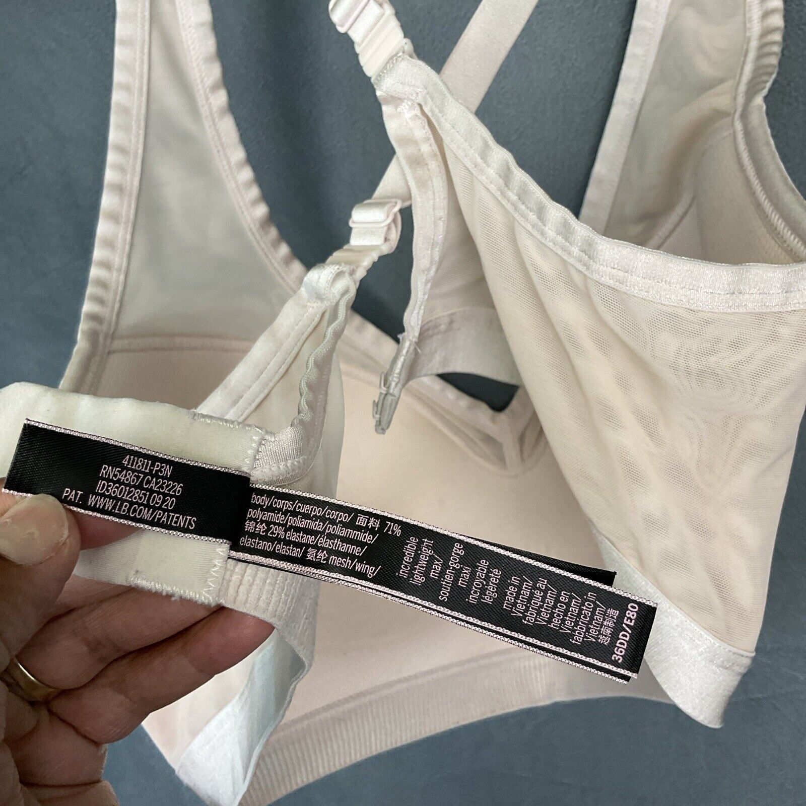Victoria's Secret VICTORIA'S SECRET SPORT Size 36DD Beige INCREDIBLE Light Size XXL / US 16-18 / IT 52-54 - 9 Thumbnail