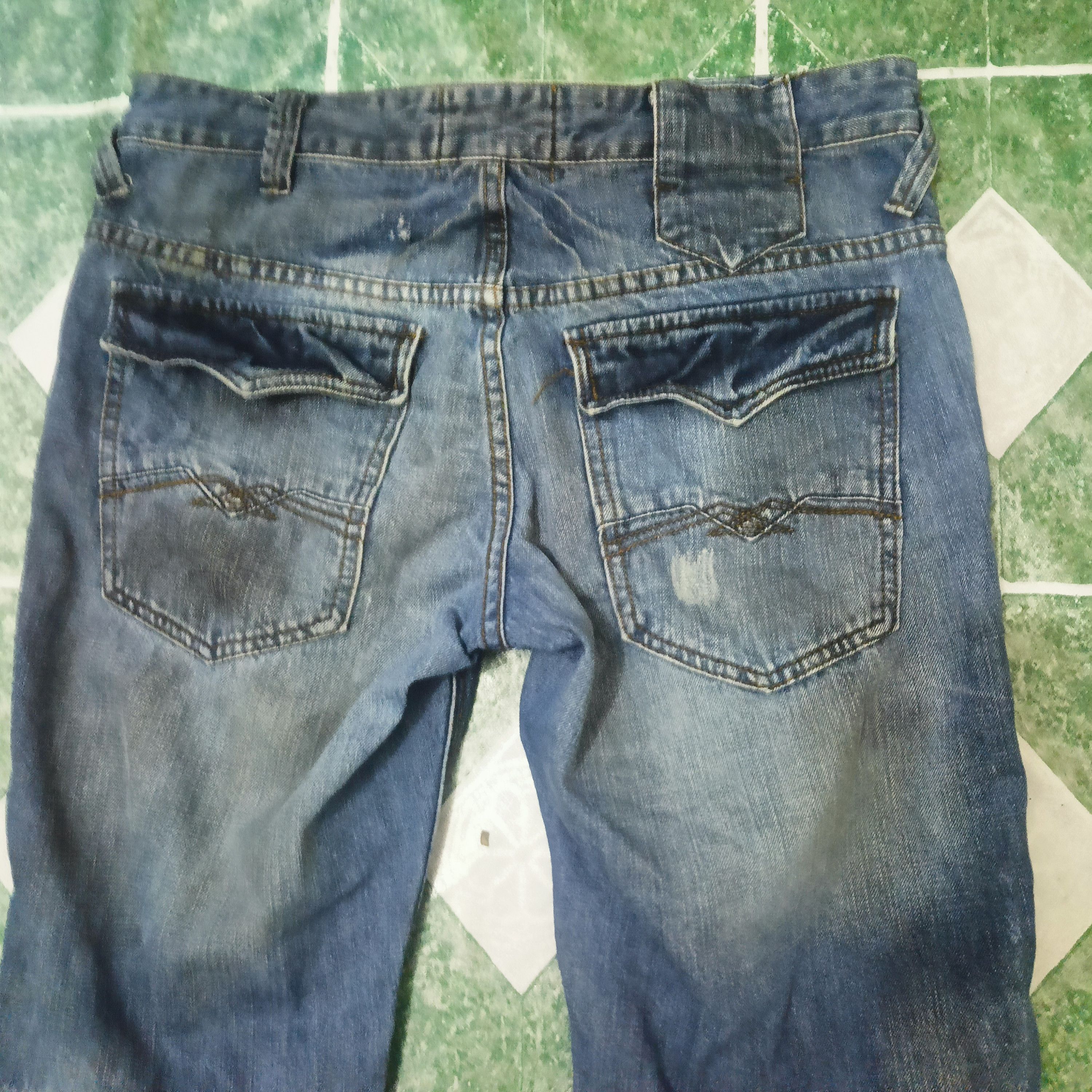 5351 POUR LES HOMMES Samuel & Kevin Jeans Distressed Denim Size US 31 - 11 Thumbnail