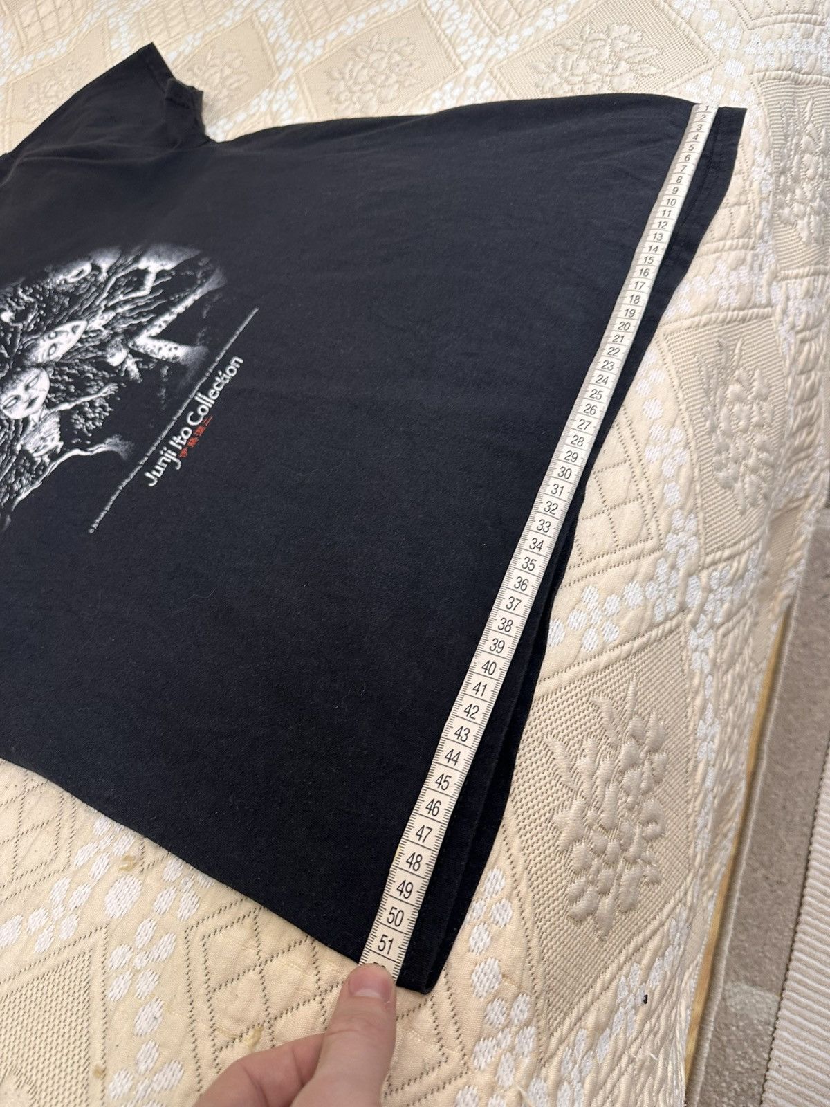 Japanese Brand 🔥 Junji Ito Crawling Tomie Horror Japan Manga Anime T Shirt Size US L / EU 52-54 / 3 - 11 Thumbnail