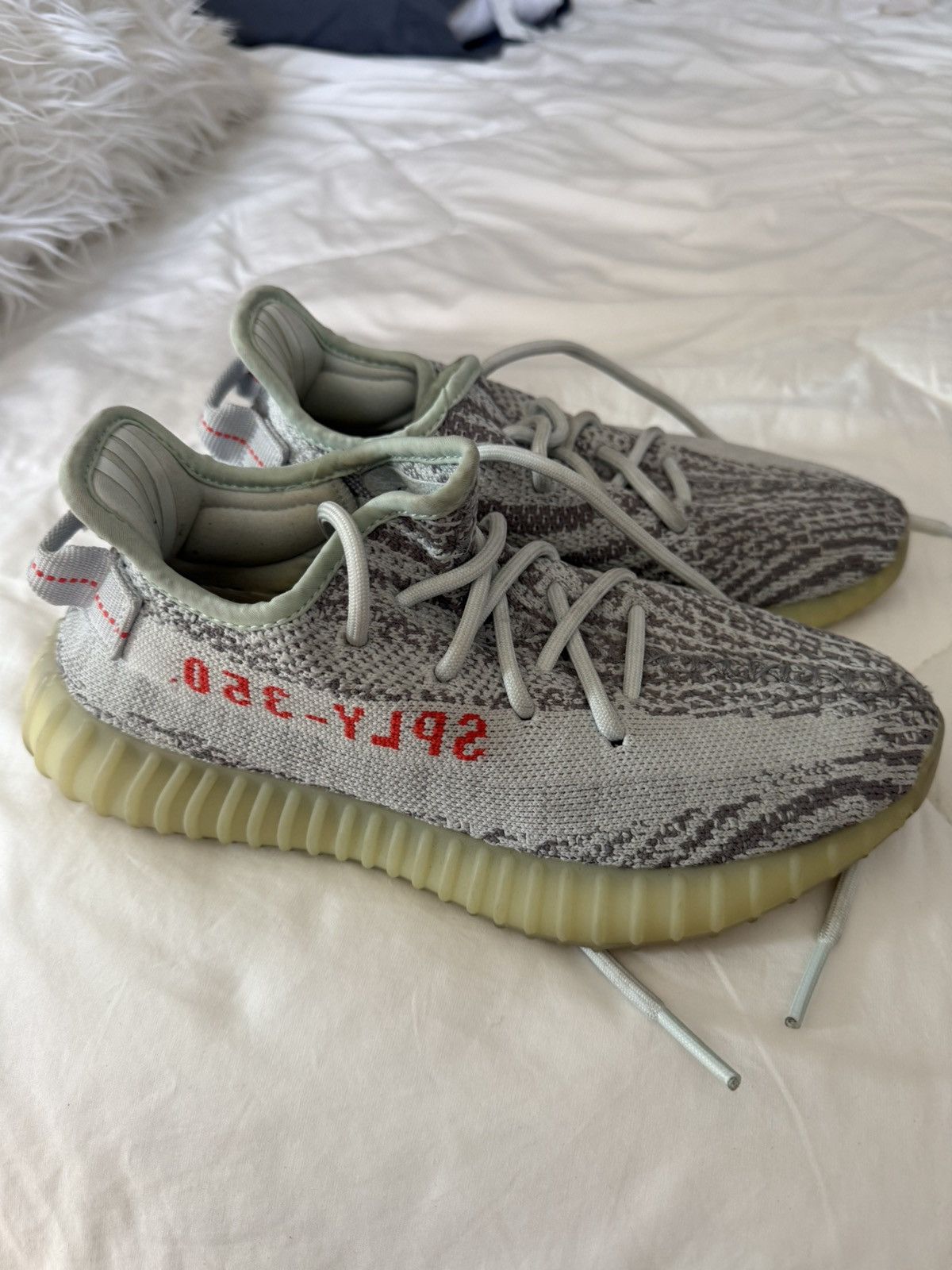 Yeezy YEEZY 350 V2 Blue Tint Size US 5.5 / EU 38 - 3 Thumbnail
