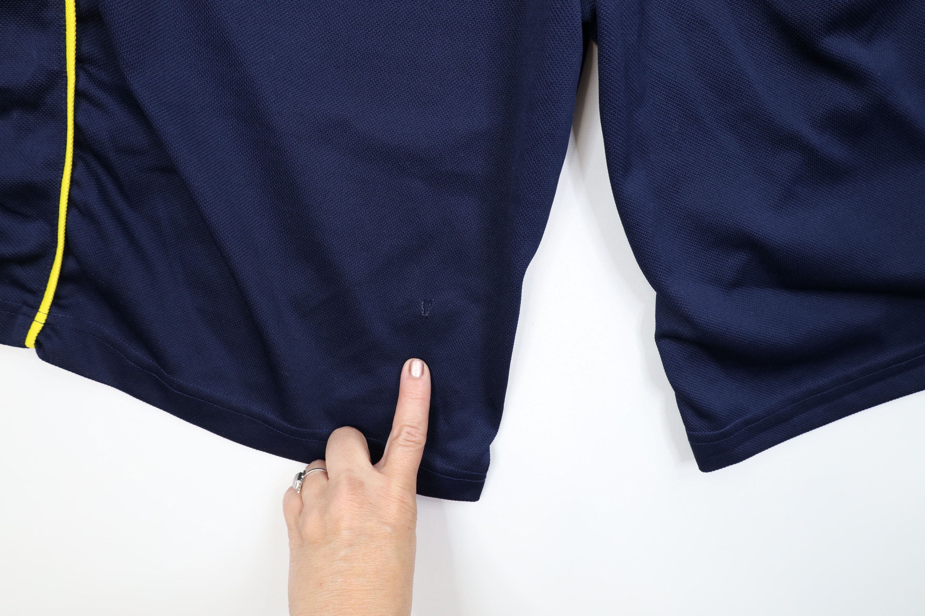 Vintage Vintage 90s Spell Out University of Michigan Gym Shorts Blue Size US 36 / EU 52 - 8 Thumbnail