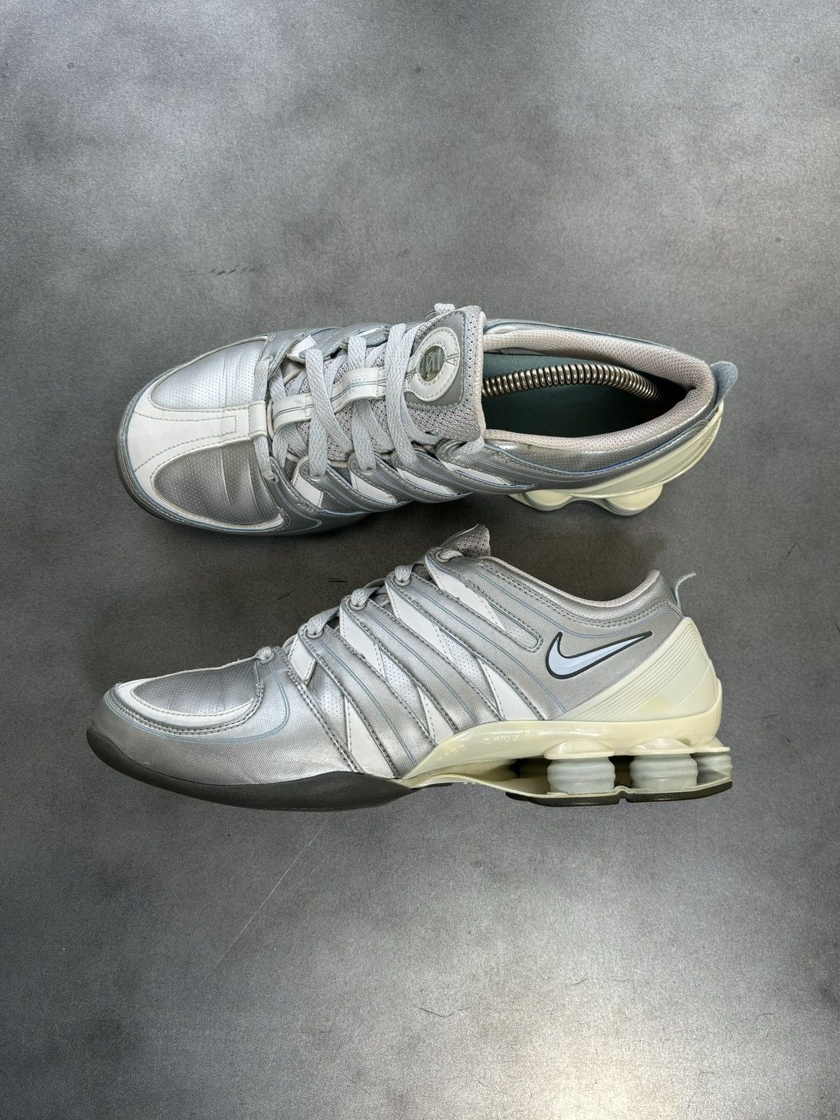Nike 2006 Nike Shox MC 2000s Vintage 313764-041 Y2K Ballerina Wmn Size US 9.5 / IT 39.5 - 19 Thumbnail