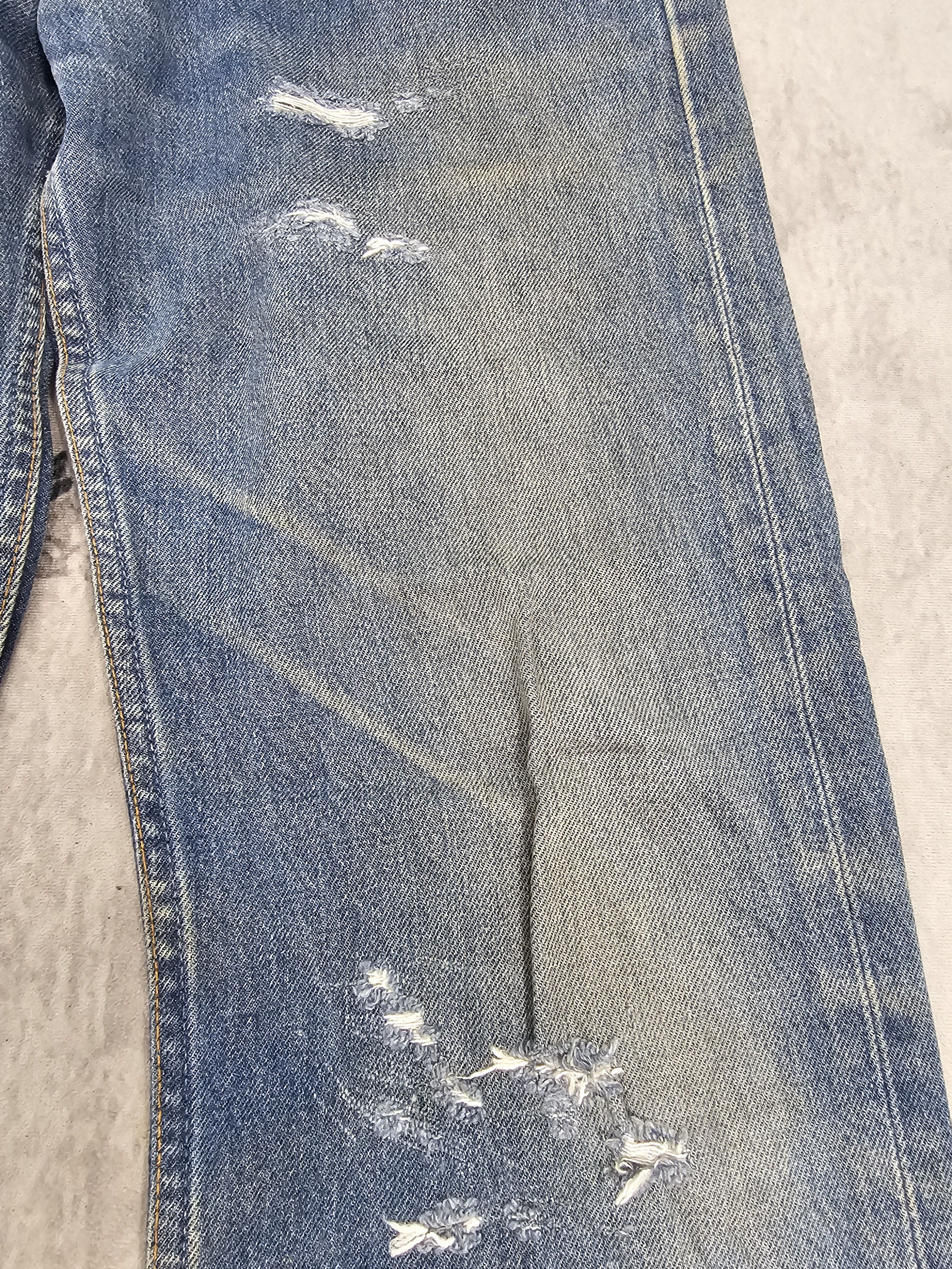Levi's Vtg 90's LEVIS 501 Ripped Distressed Jean Size 31X29.5 L0421 Size US 31 - 3 Thumbnail