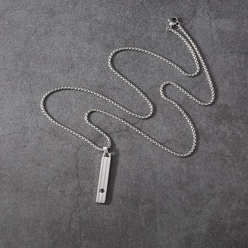 Jewelry Silver Rectangular Luxury Necklace Size ONE SIZE - 2 Thumbnail