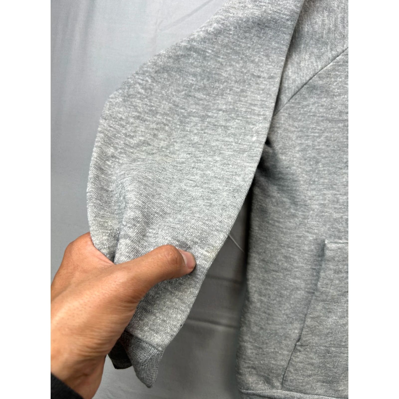 Vintage VINTAGE Hoodie 70s 80s Gray Small Men's Unbranded Pullover Sweatshirt Fleece Kangaroo Pocket Hooded Crew Neck Long Sleeve Cotton Branding: None Size US S / EU 44-46 / 1 - 5 Thumbnail