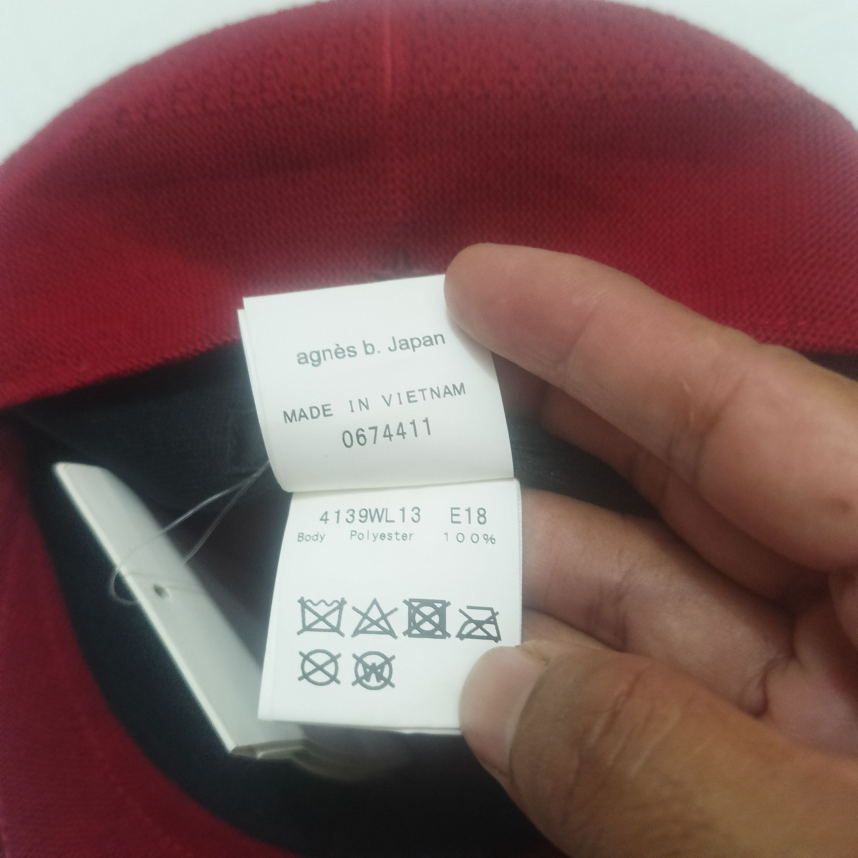 agnes b. Agnes b t shirt & flat beret Size US XL / EU 56 / 4 - 10 Thumbnail
