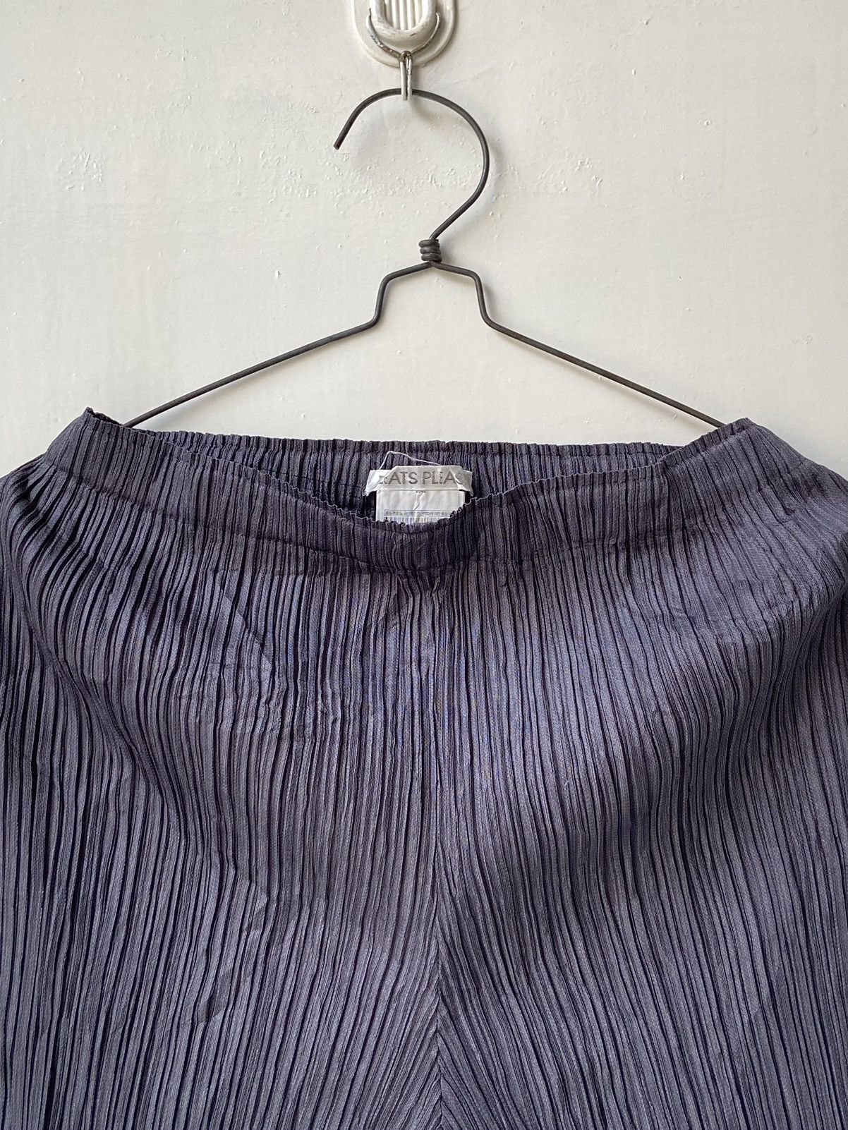 Pleats Please Issey Miyake ISSEY MIYAKE PLEATS PLEASE Grey Pants Size US 26 / EU 42 - 7 Thumbnail