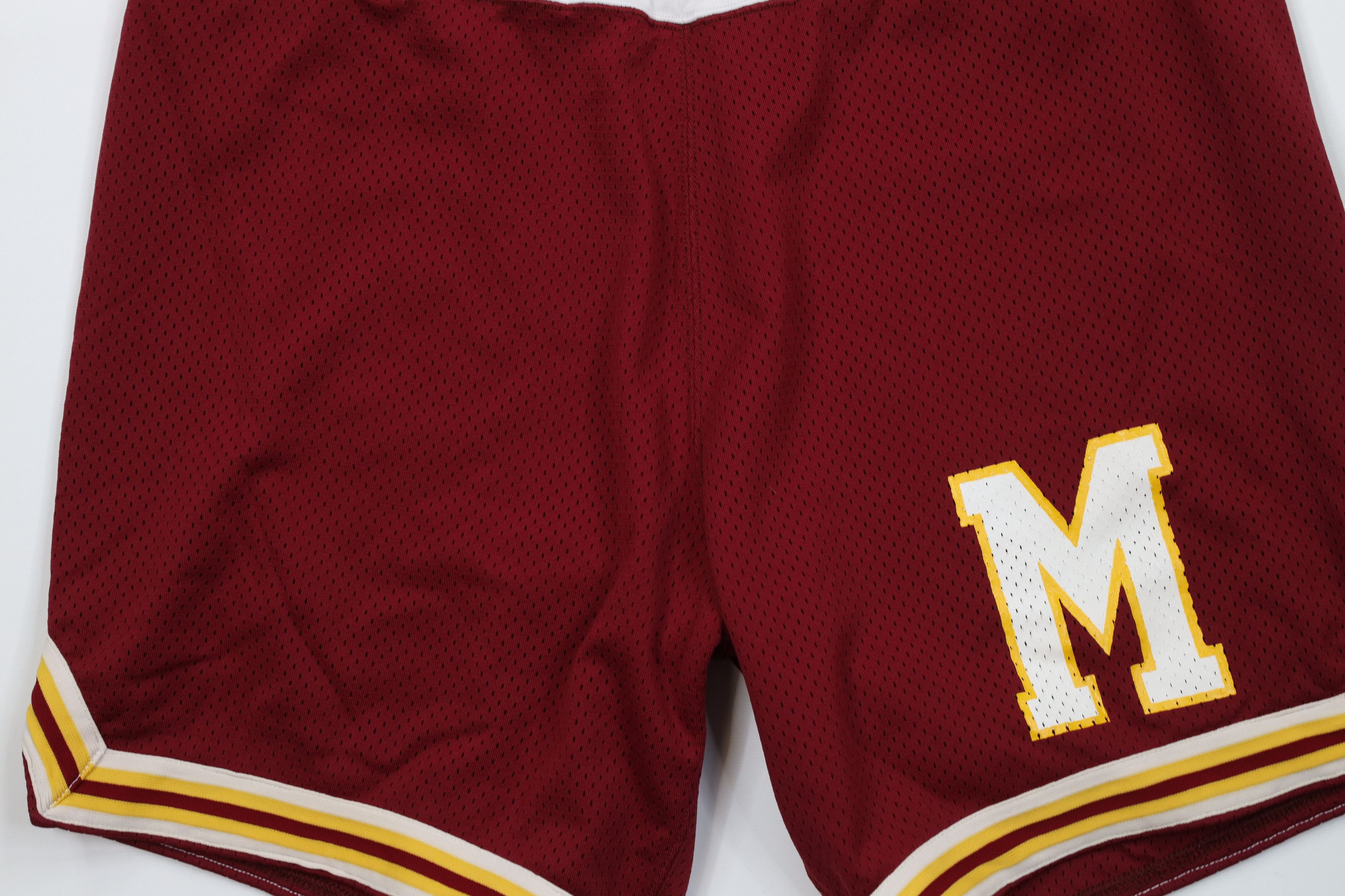 Vintage Vintage 70s 80s Streetwear Heavyweight Basketball Shorts USA Size US 36 / EU 52 - 3 Thumbnail