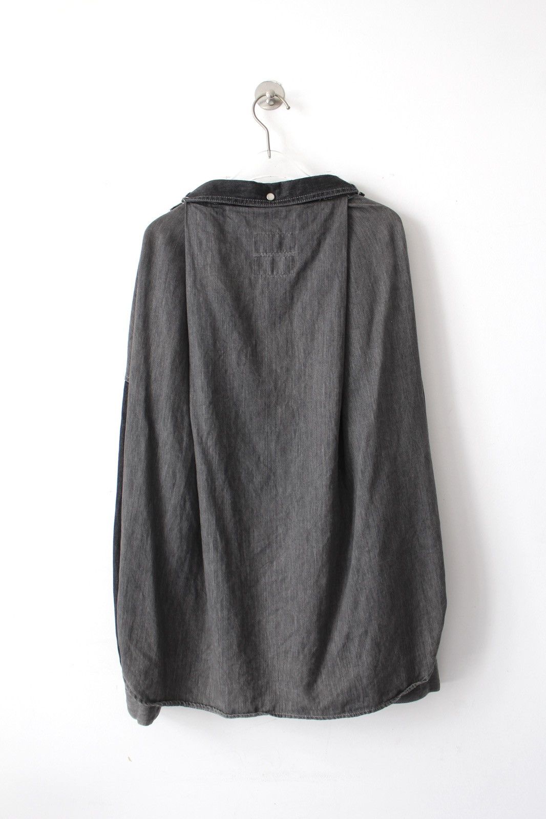 Maison MIHARA YASUHIRO 2010S MIHARAYASUHIRO DECONSTRUCTED 2 TONE DENIM SHIRT Size US L / EU 52-54 / 3 - 2 Thumbnail