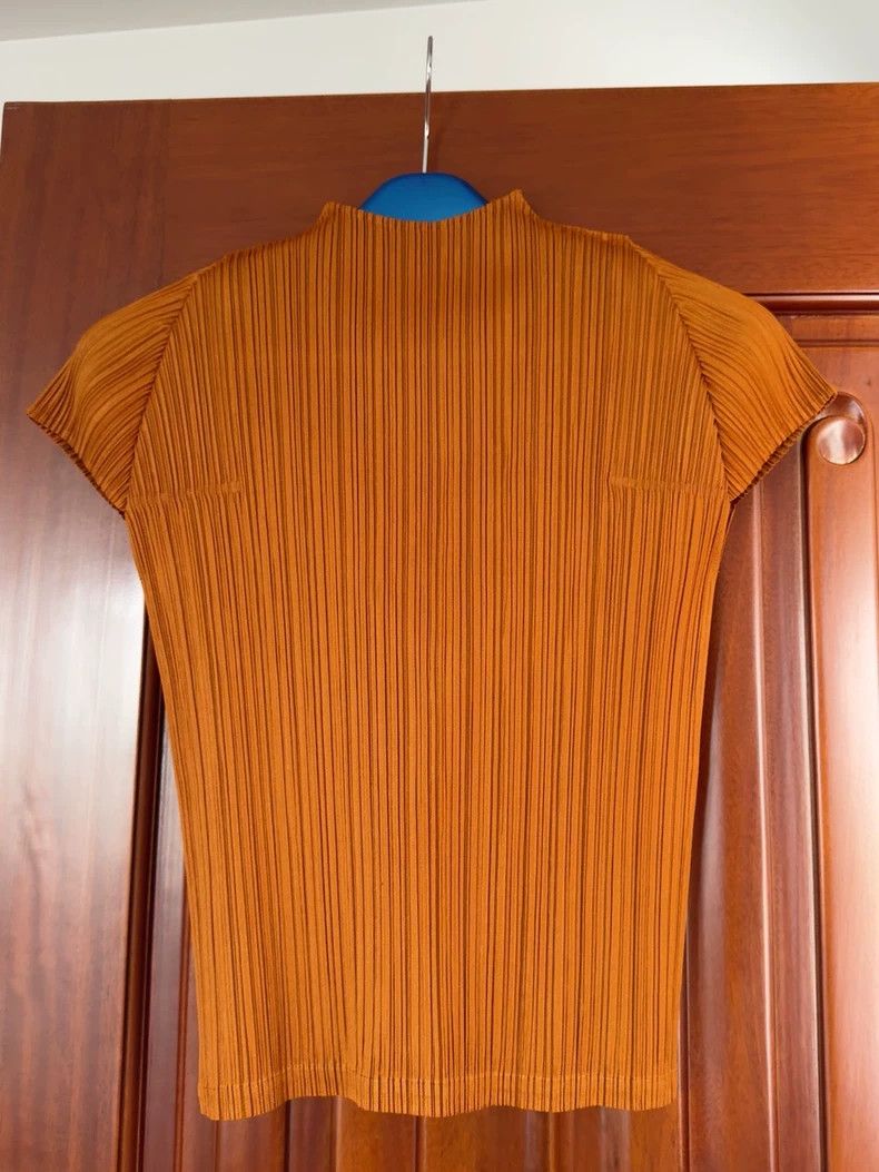 issey miyake size:3 Orange short-sleeved top