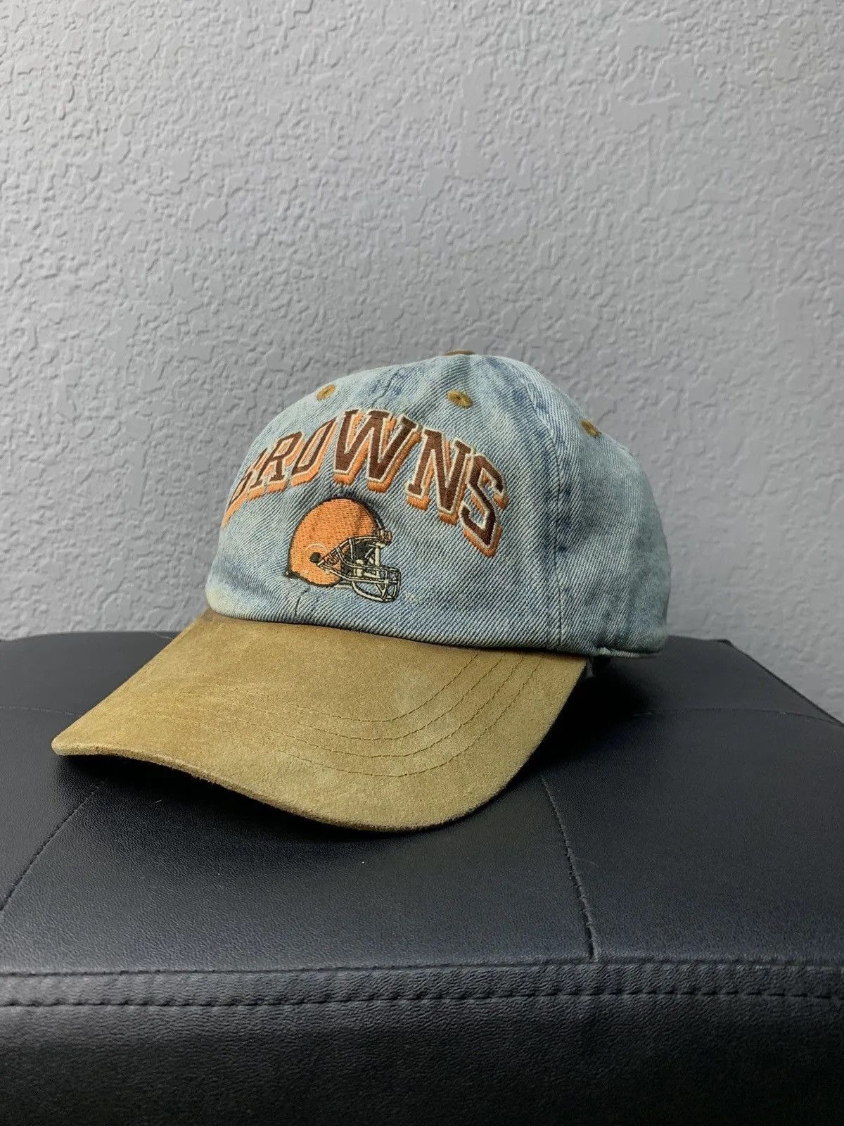 NFL × Sports Specialties × Vintage Vintage Y2K Cleveland Browns Sport Specialties Laser Hat Gap Size ONE SIZE - 1 Thumbnail