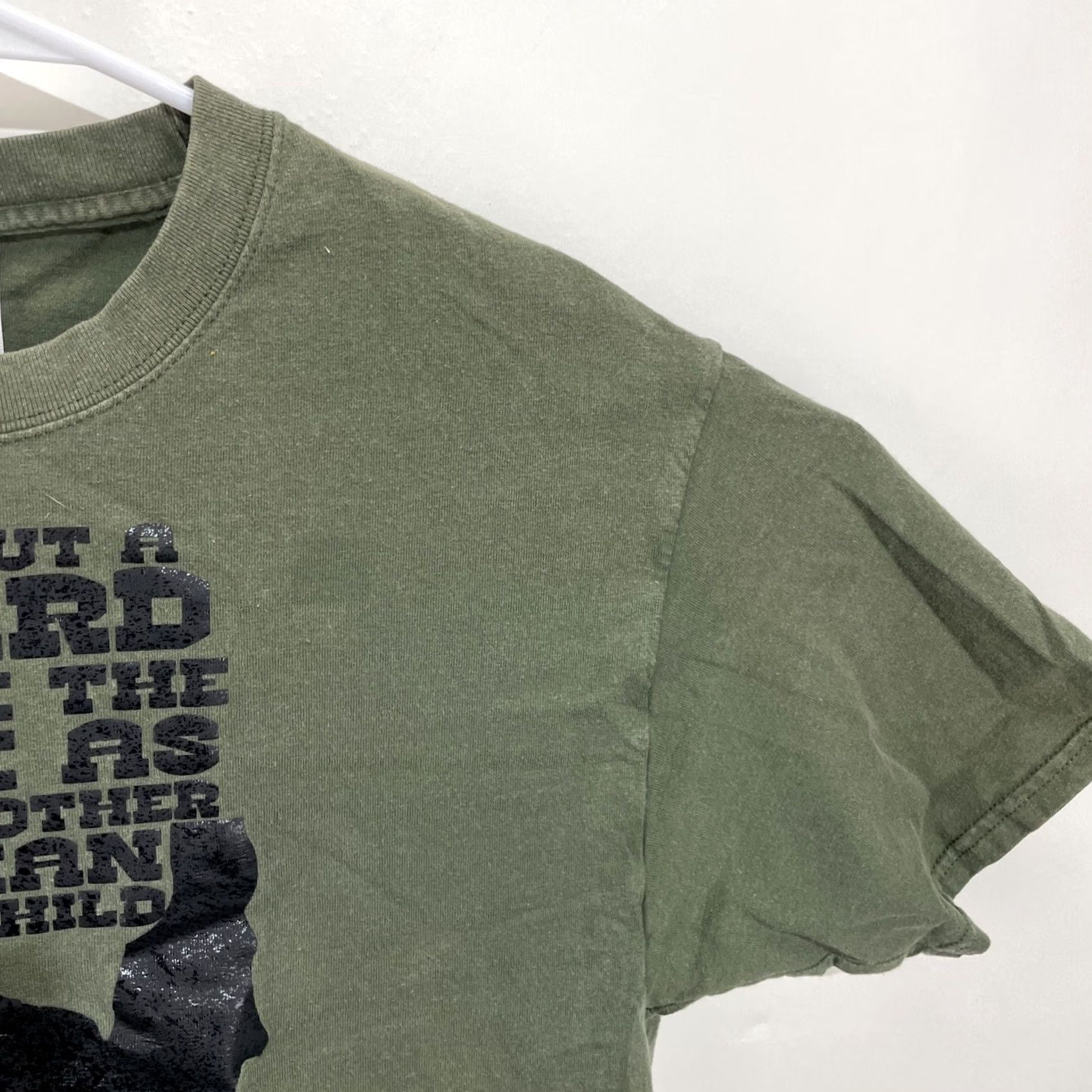 Port & Company Live Bearded T Shirt Green L Mens Funny Beard Humor Port & Company Regular Fit Crew Neck Short Sleeve Graphic Print 2010-2019 Haiti Size US L / EU 52-54 / 3 - 5 Thumbnail
