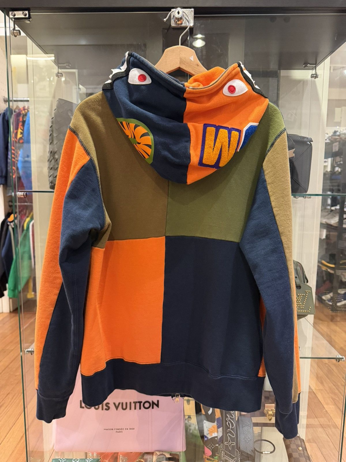 Bape Bape Shark Tiger Zip Up Hoodie Size US L / EU 52-54 / 3 - 2 Thumbnail