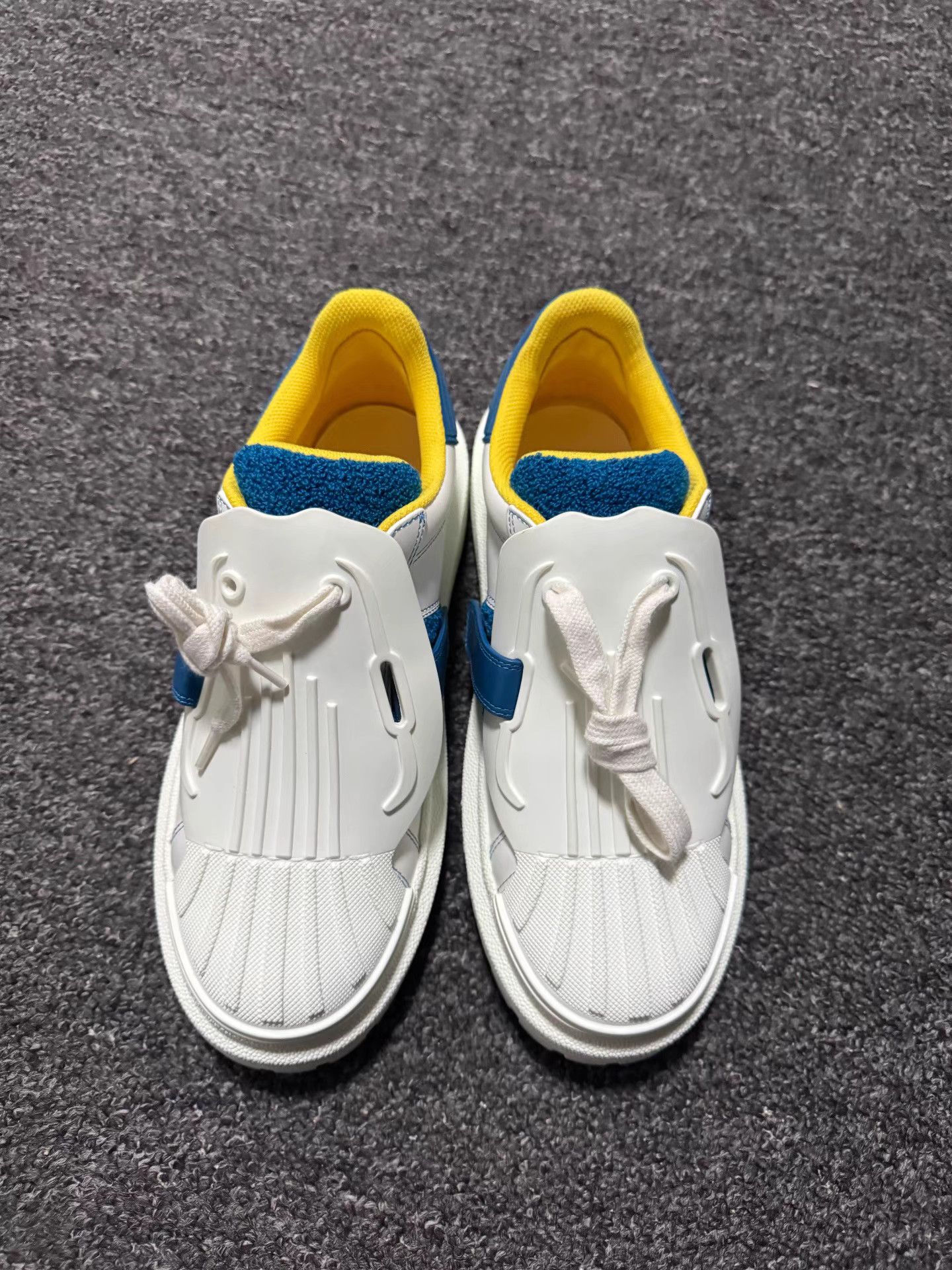 Dior DIOR Dior-ID Low-Top Fashion Sneakers K13 Size US 8 / IT 38 - 1 Thumbnail