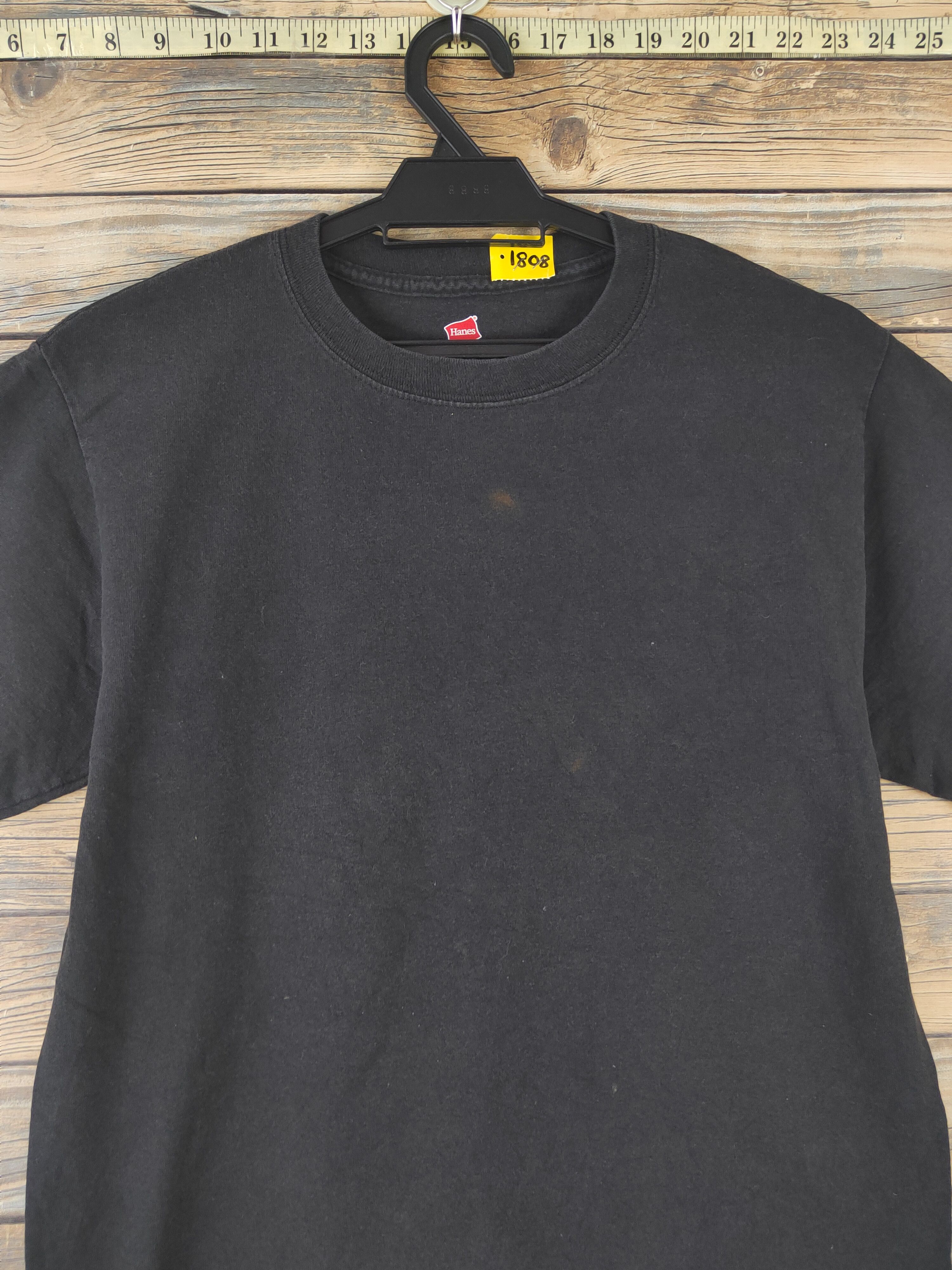 Japanese Brand DL Hanes Black Short Sleeve T-shirt #1808 Size US S / EU 44-46 / 1 - 2 Thumbnail