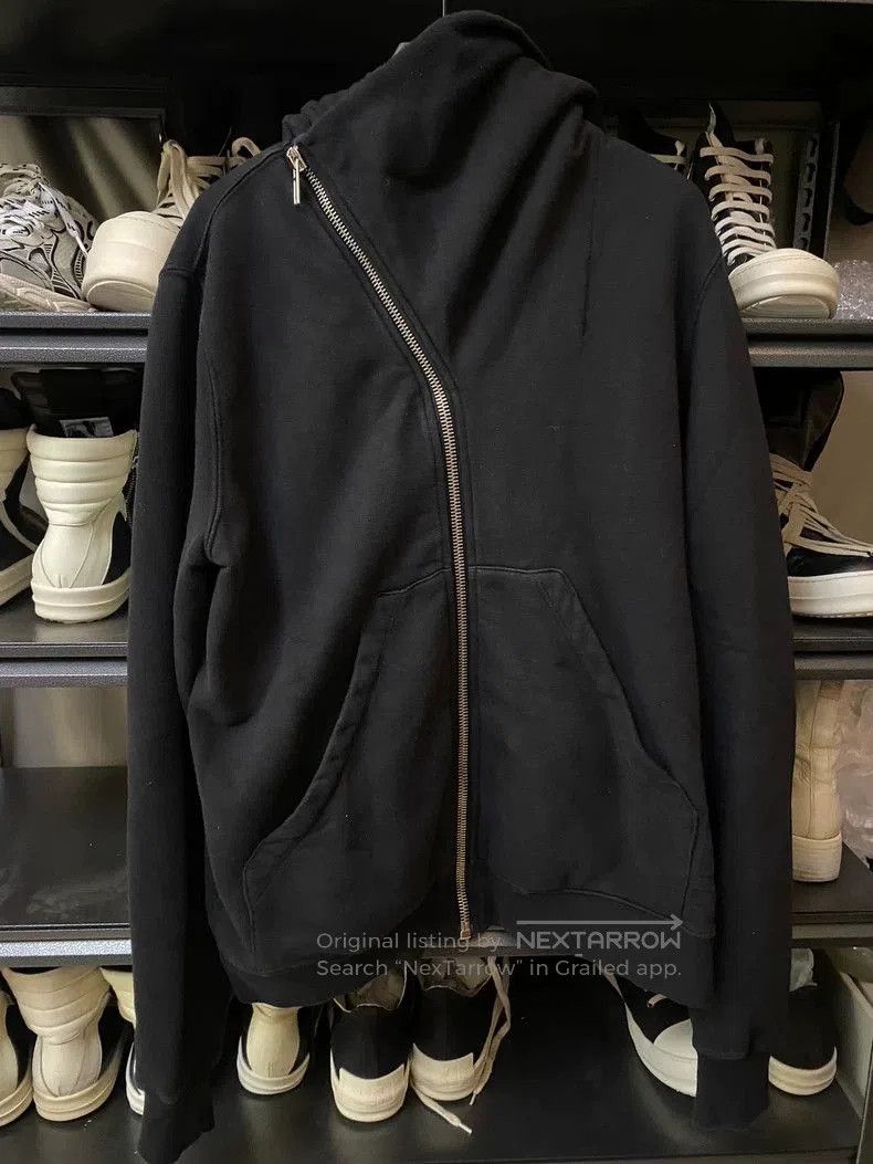 Rick Owens Wizard hat.
