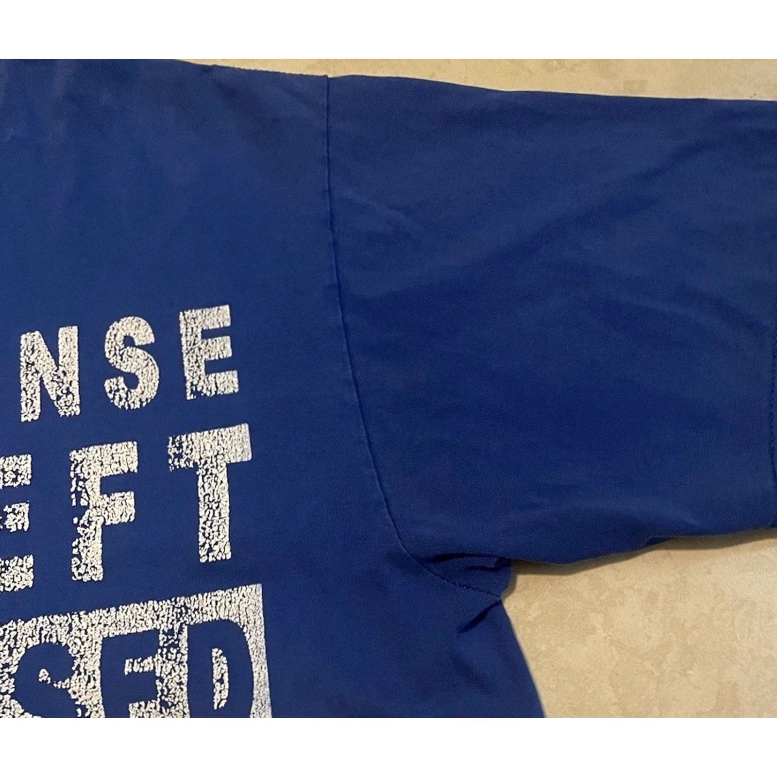 Vintage VINTAGE In My Defense I Was Left Unsupervised Faded Shirt S Funny Saying Humor Y2K 90s Shirt Size US S / EU 44-46 / 1 - 5 Thumbnail