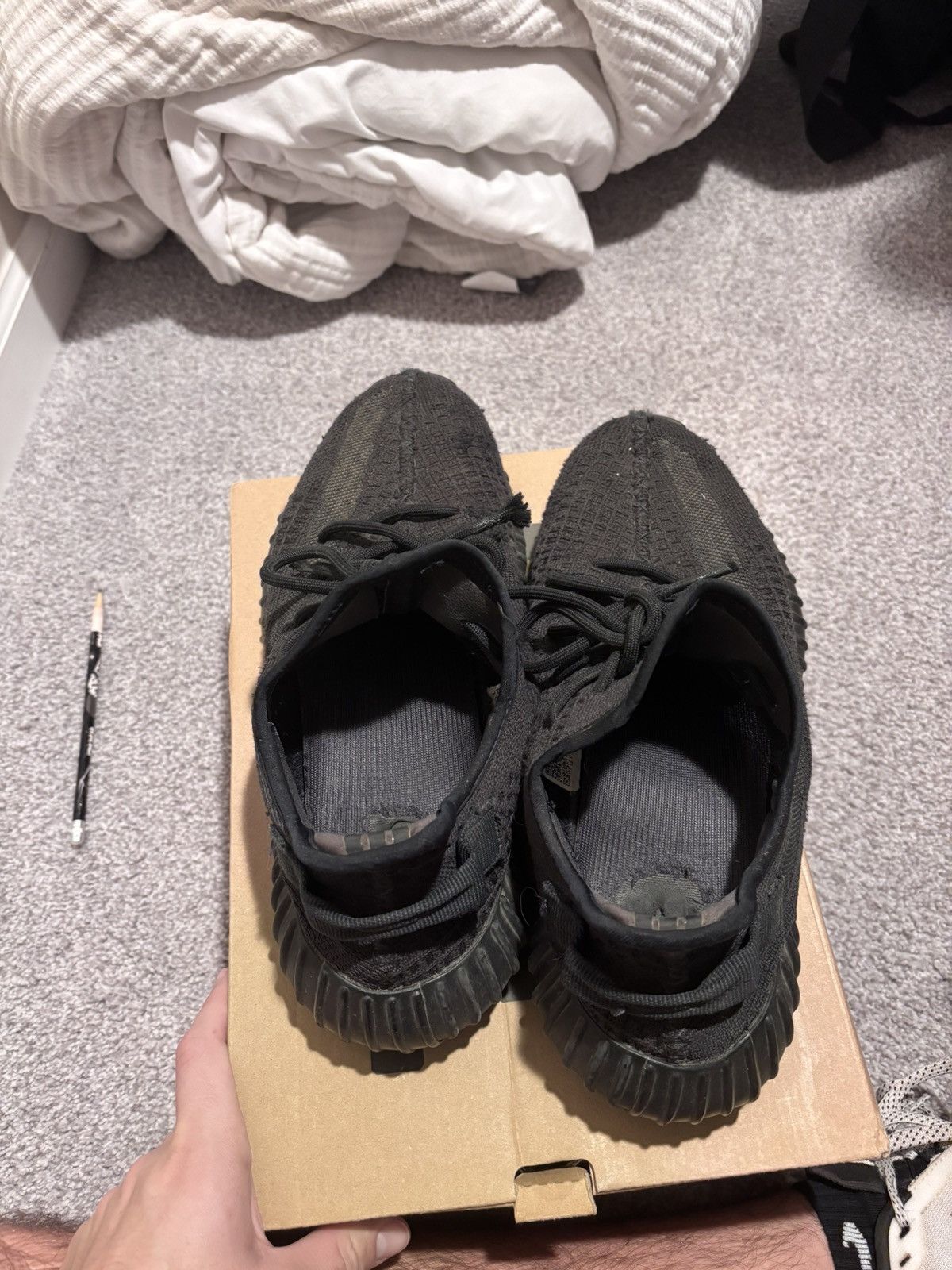 Yeezy Yeezy boost 350 v2 ONYX Size US 10 / EU 43 - 5 Thumbnail