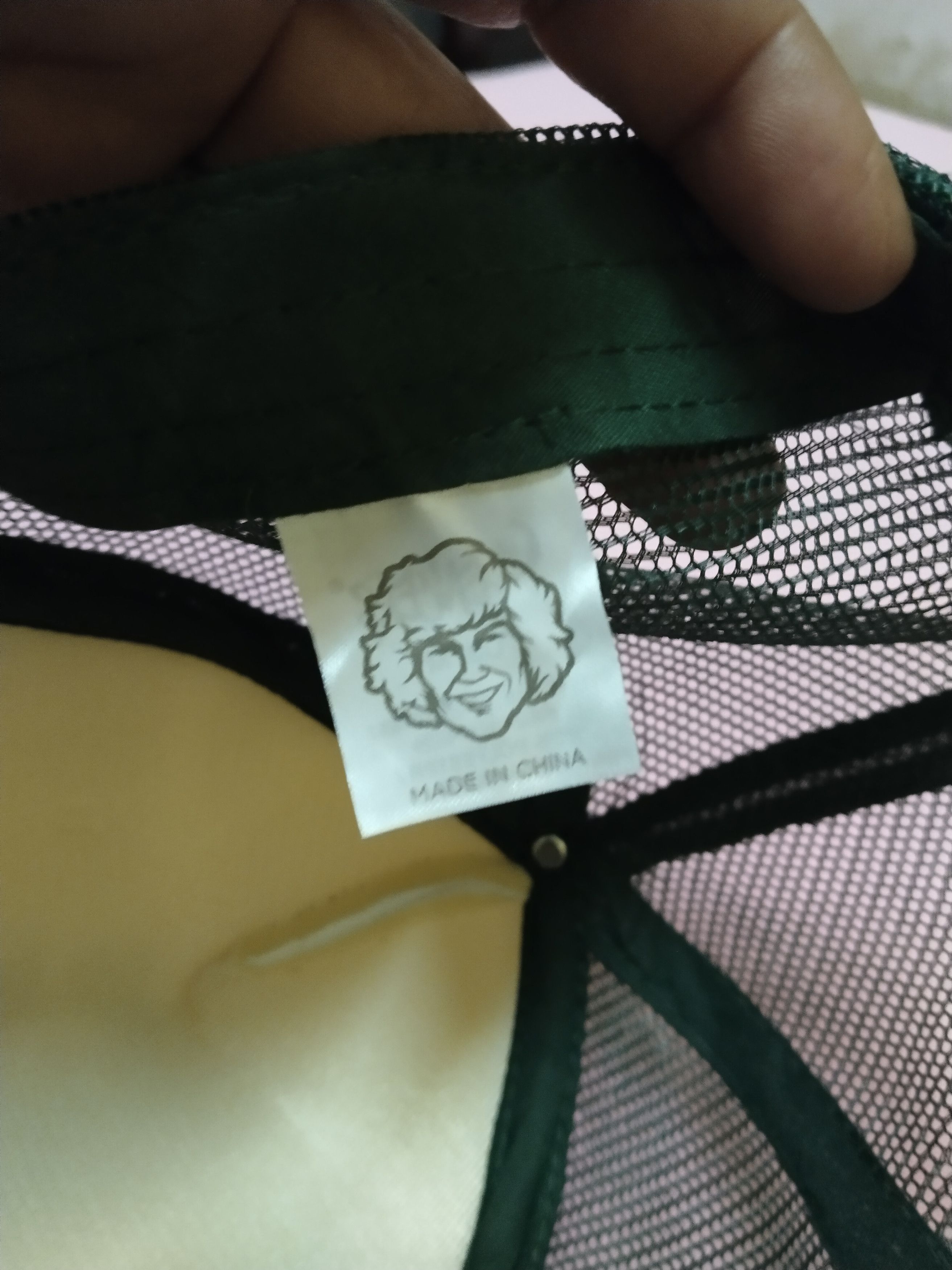 Vintage RARE SPENCER'S BIG DICK IS BACK IN TOWAN TRUCKER CAP Size ONE SIZE - 7 Thumbnail