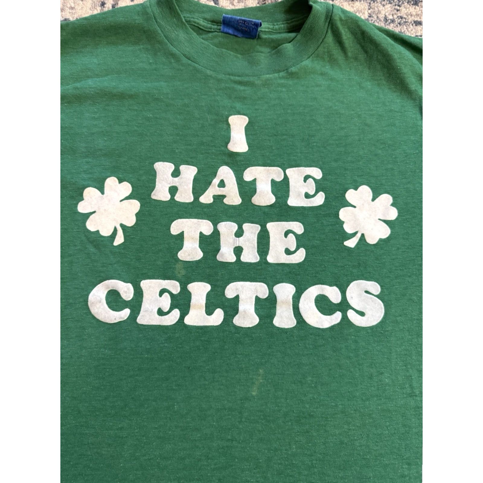NBA VINTAGE 80s I Hate The Boston Celtics Flock Print T Shirt Sz Medium Lakers NBA Shirt Mens Green 80s Logo Crew Neck Short Sleeve Cotton Polyester Size US M / EU 48-50 / 2 - 2 Thumbnail