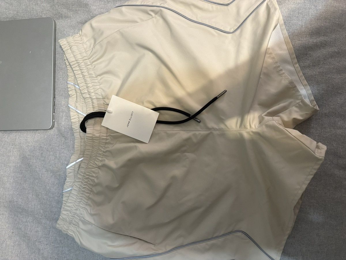 John Elliott Beige Panelled Shorts Size US 30 / EU 46 - 1 Thumbnail
