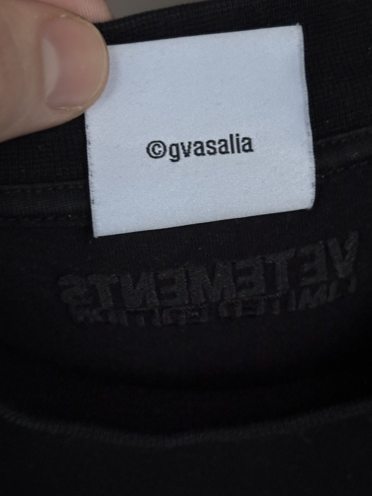 Vetements Vetements Translate Oversized T-Shirt Size US S / EU 44-46 / 1 - 9 Thumbnail
