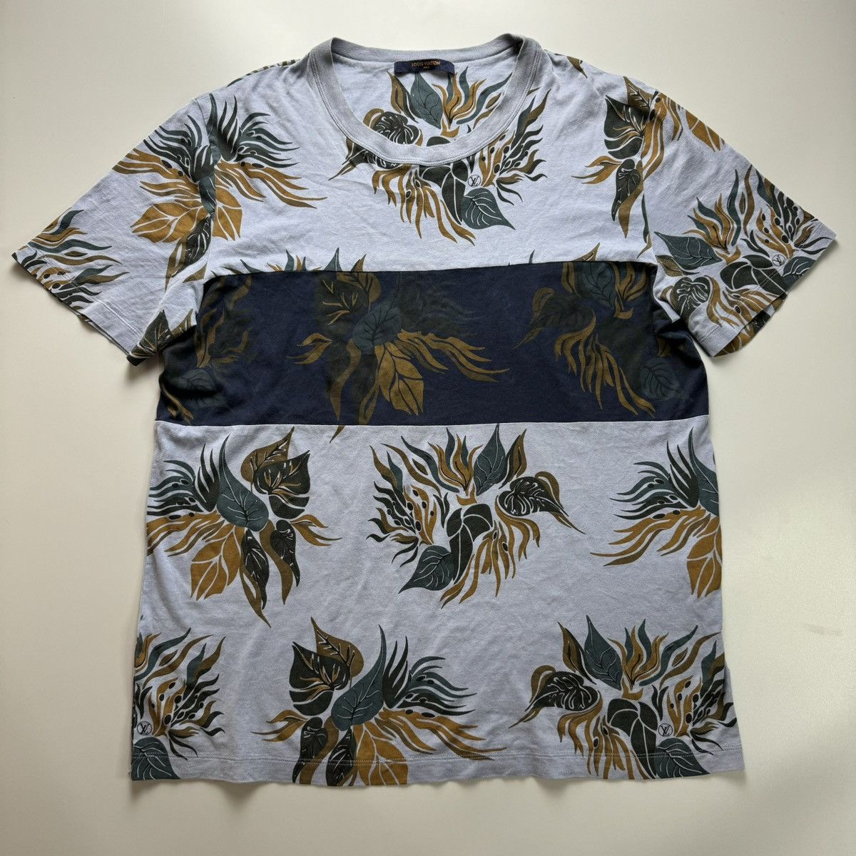 image of Louis Vuitton Hawaiian Leaf Tee in Blue, Men's (Size XL)