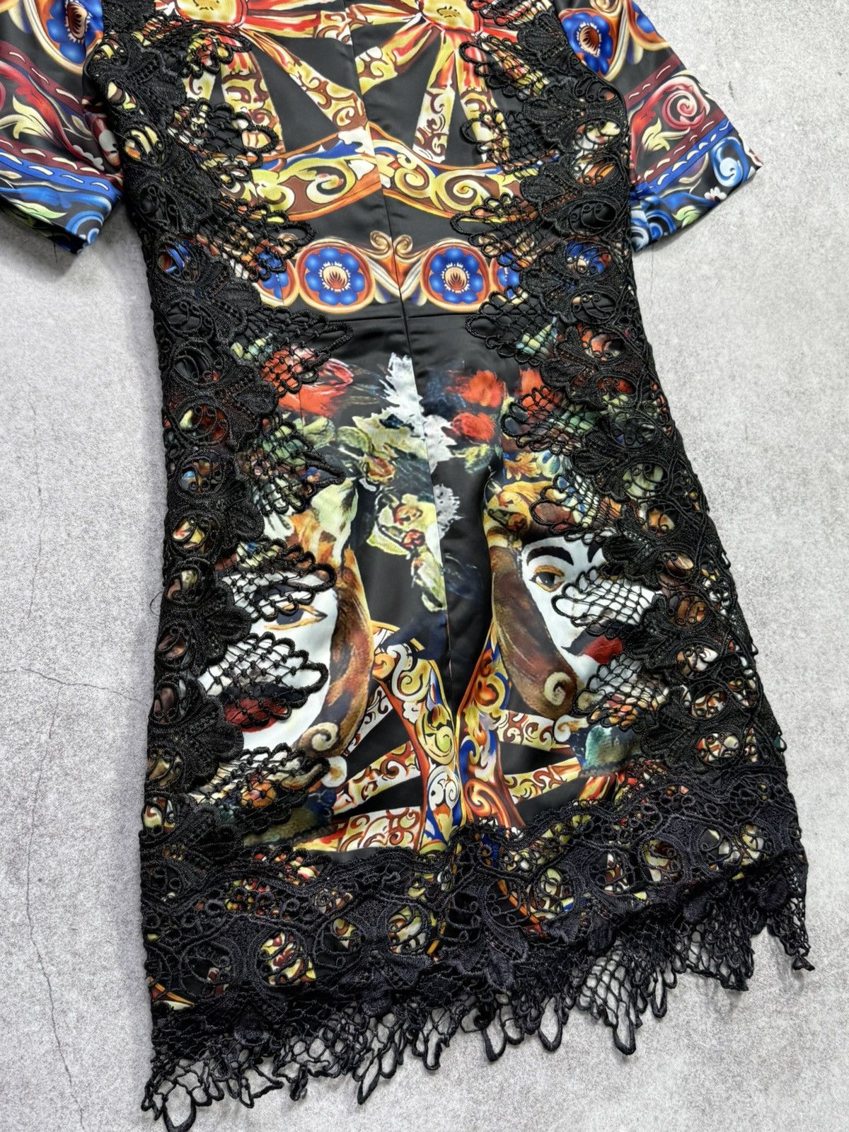 Dolce & Gabbana RARE Dolce & Gabbana Runway Baroque Lace Sicily Dres Archive Size S / US 4 / IT 40 - 7 Thumbnail