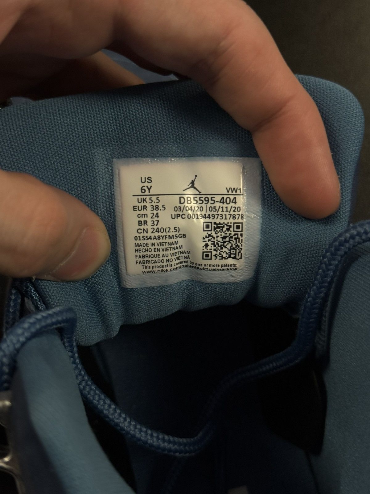 Jordan Brand × Nike Jordan 12 Blue Indigo Size 6Y/7.5W Pre Owned Size US 6 / EU 39 - 12 Thumbnail