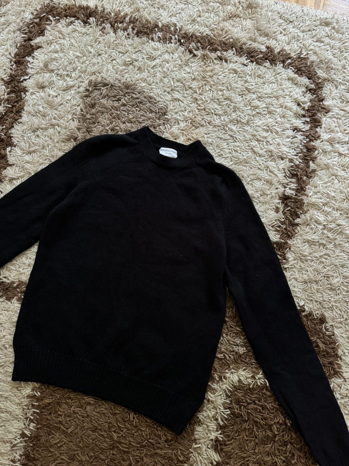 BOTTEGA VENETA FALL 2020 BLACK SWEATER