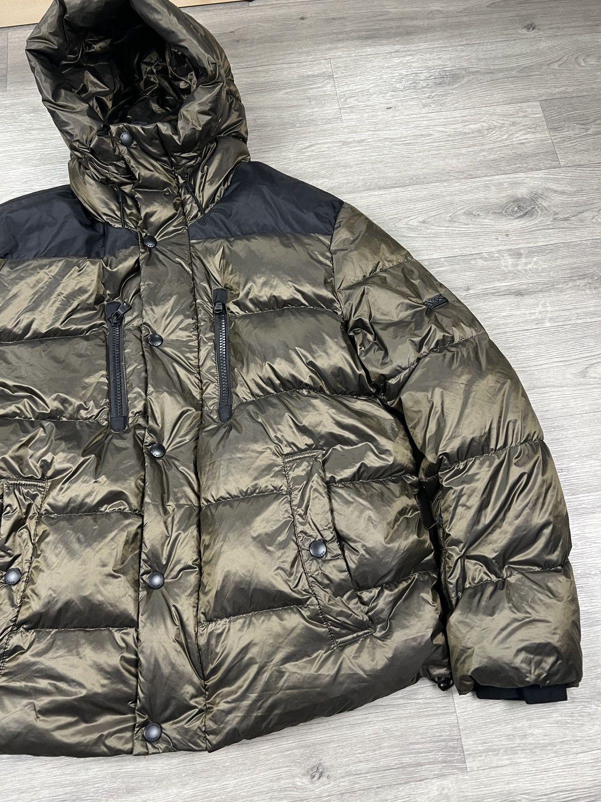 Michael Kors Michael Kors Men's Iridescent Ski Men’s Jacket Size XL Size US XL / EU 56 / 4 - 4 Thumbnail