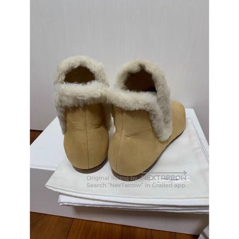 The Row The Row Fur cuffed booties Size US 9 / IT 39 - 4 Thumbnail