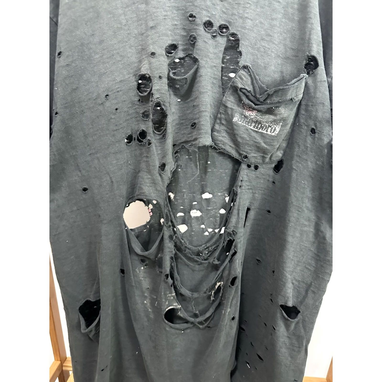 Marlboro VTG 90s Marlboro Coyote Super Thrashed Faded Worn Distressed Pocket T-Shirt XL Men Black Marlboro Shirt XL Mens Size US XL / EU 56 / 4 - 4 Thumbnail