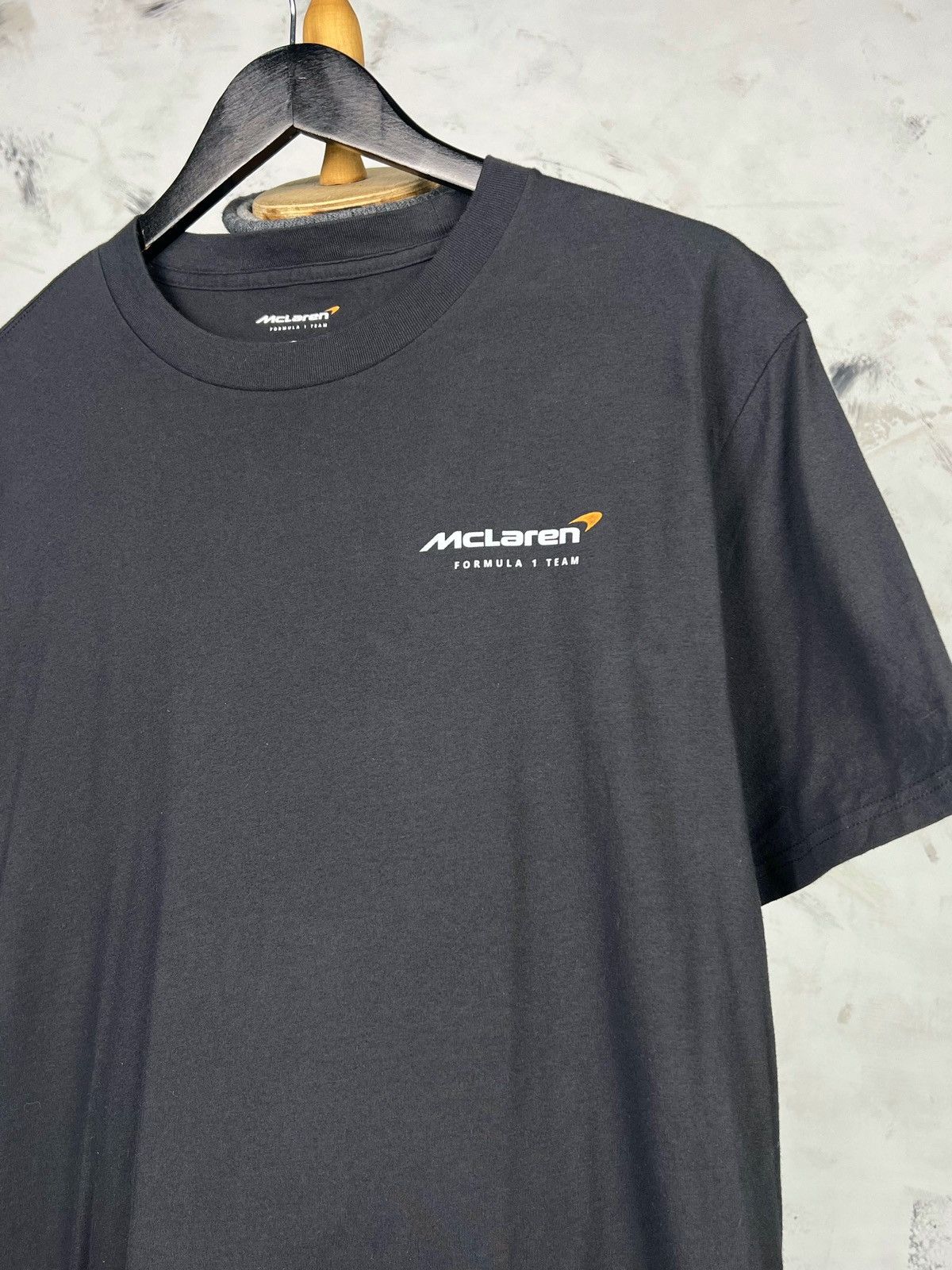 Formula 1 McLaren Formula 1 Team Graphic Shirt Official F1 Merch L Size US L / EU 52-54 / 3 - 3 Thumbnail