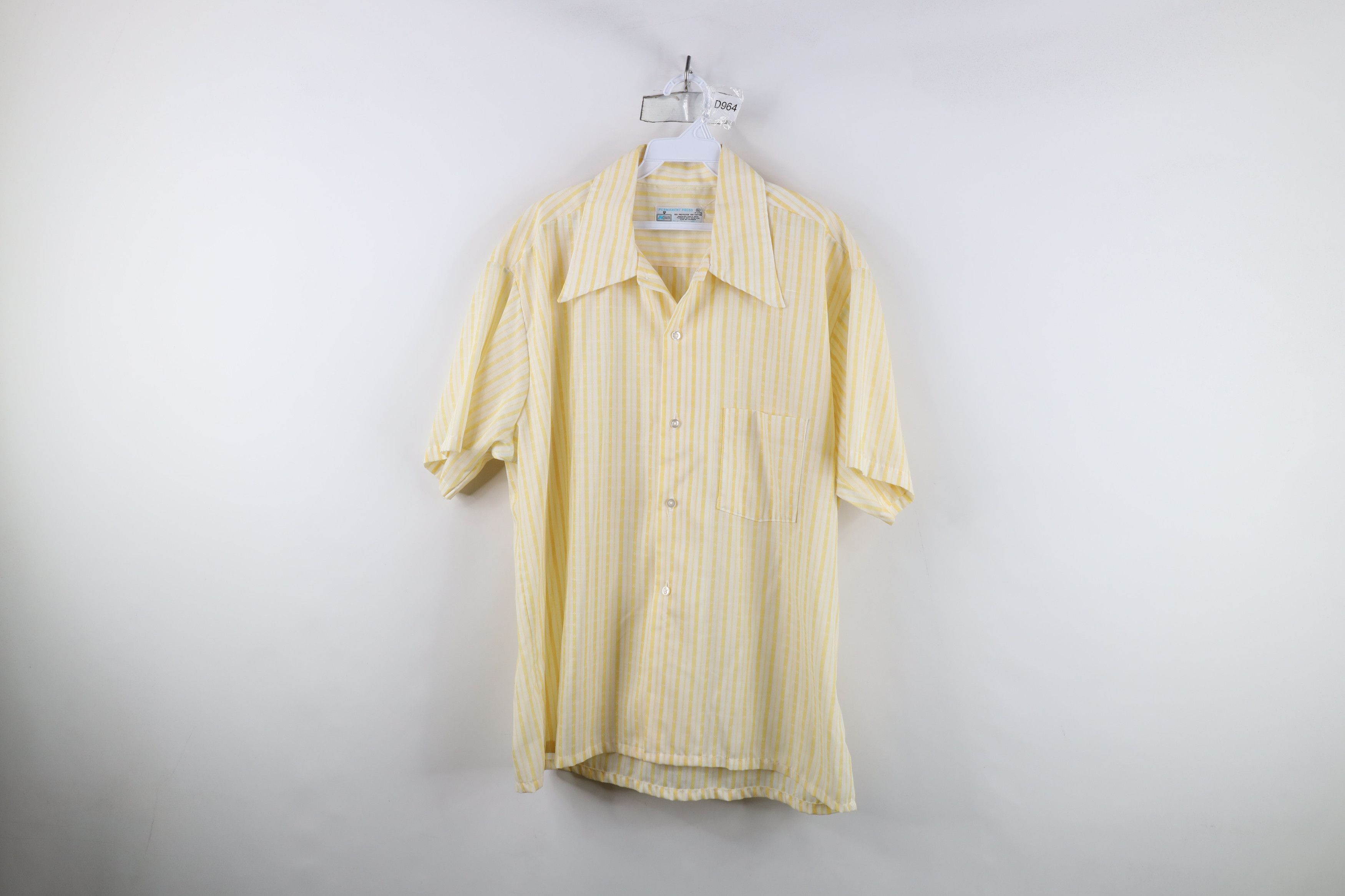 Vintage Vintage 70s Streetwear Striped Short Sleeve Button Shirt Size US XL / EU 56 / 4 - 1 Thumbnail