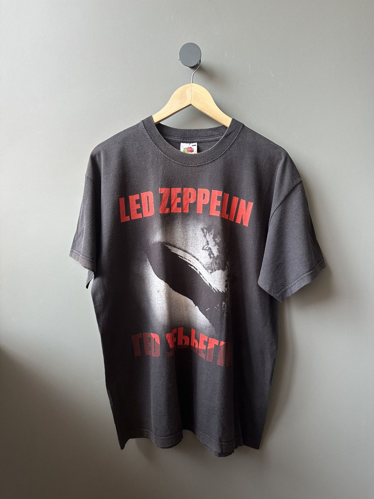 Fruit Of The Loom Led Zeppelin Band Tee Size L Size US L / EU 52-54 / 3 - 1 Thumbnail