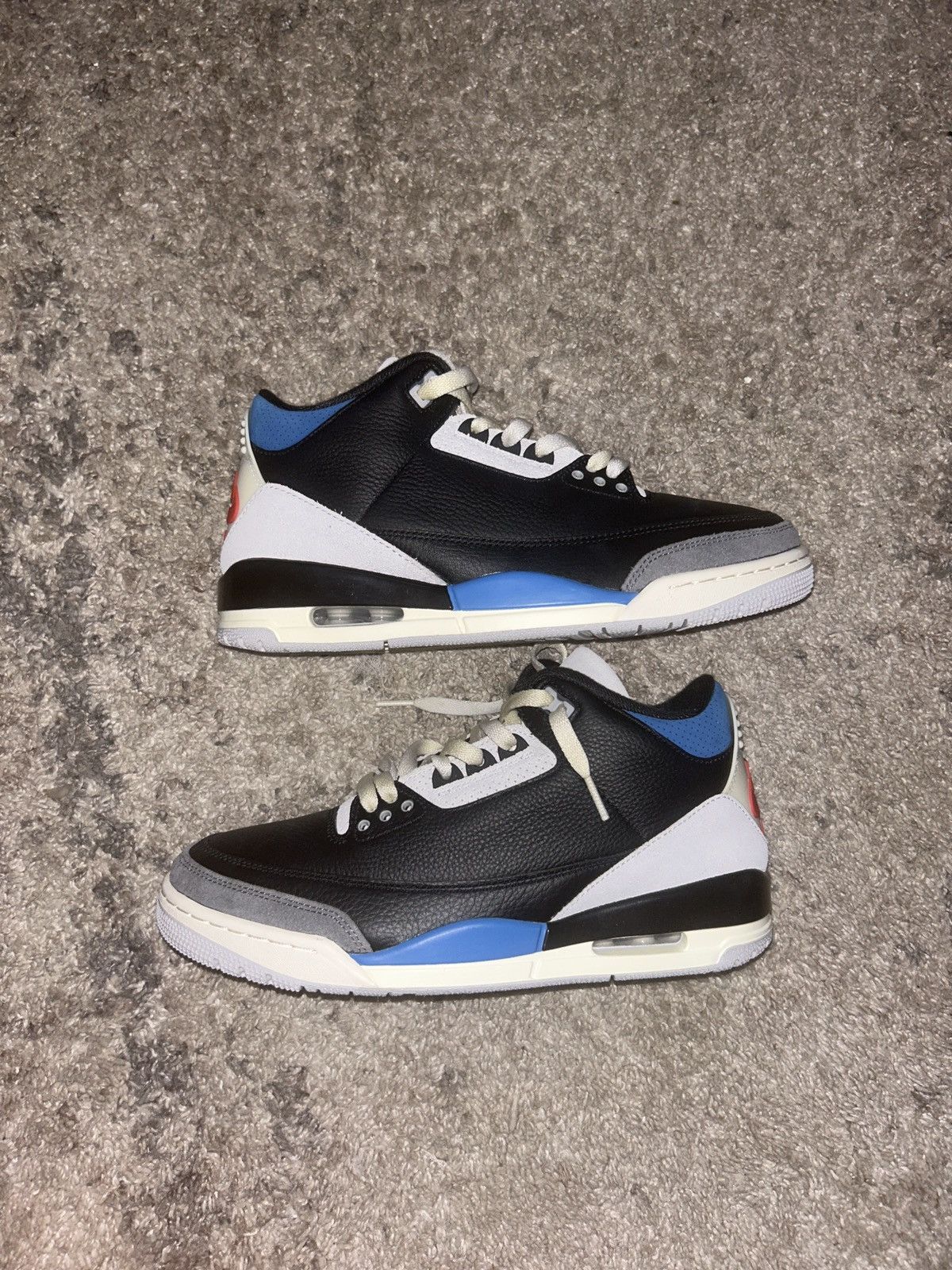 Jordan Brand Jordan 3 Rare Air Size US 8.5 / EU 41-42 - 2 Thumbnail