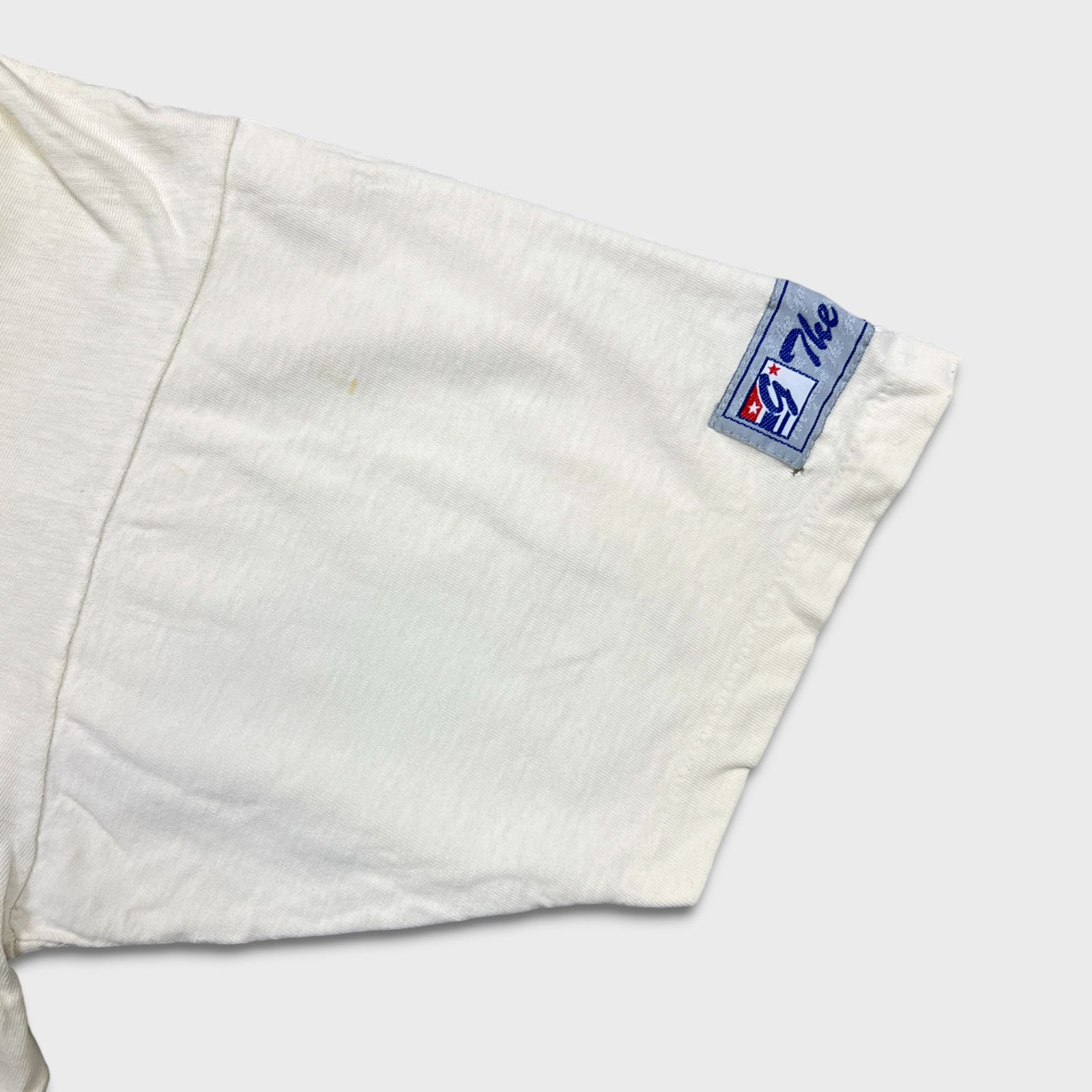 MLB 1993 Toronto Blue Jays T Shirt Back 2 Back Thrashed MLB Tee Size US L / EU 52-54 / 3 - 13 Thumbnail