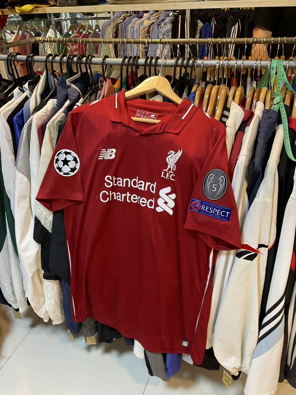 New Balance 2018-2019 Liverpool UCL Home Kit ALEXANDER-ARNOLD 66 Size US XL / EU 56 / 4 - 2 Thumbnail