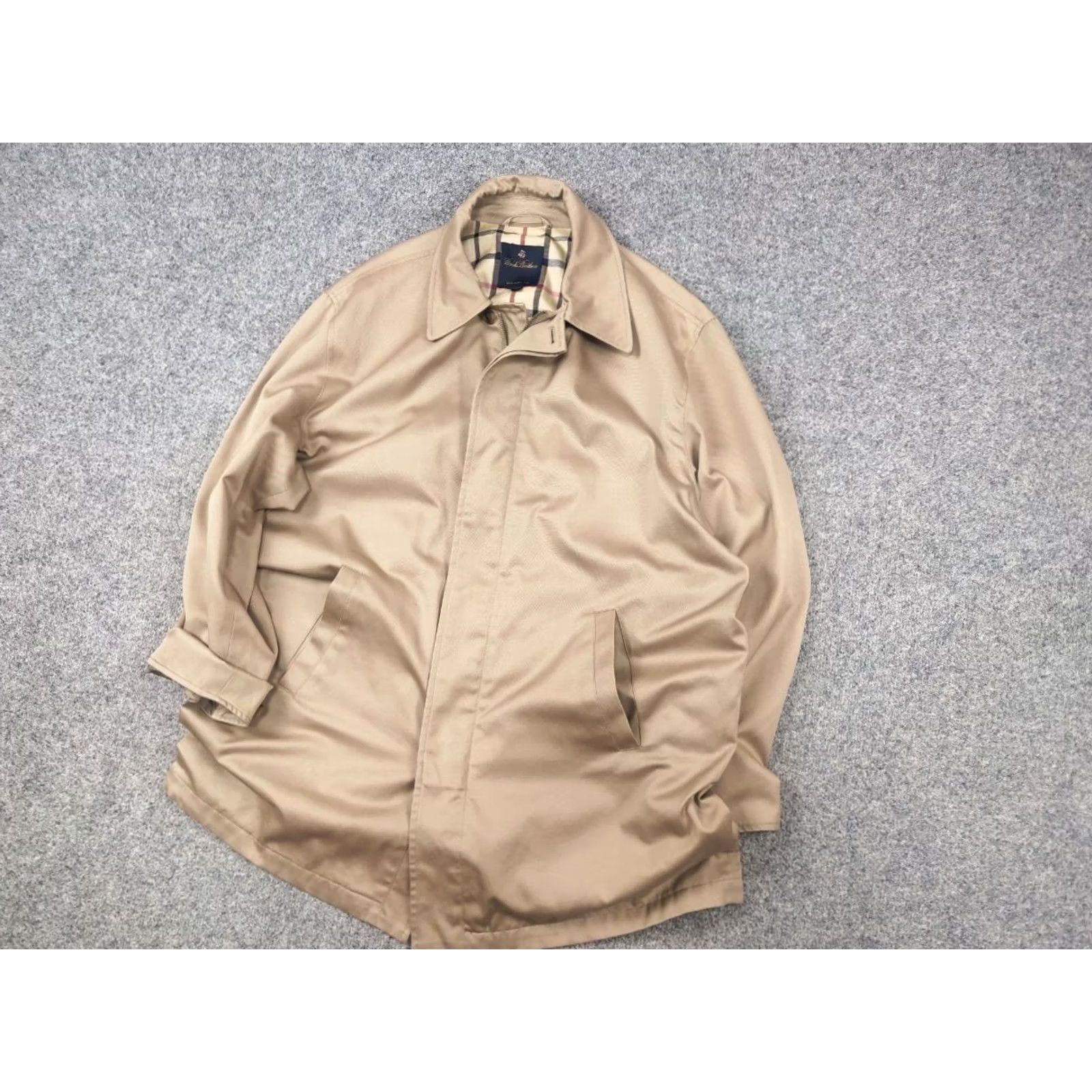 Brooks Brothers Brooks Brothers beige Men's Trench Coat Single Breasted Vintage Size US L / EU 52-54 / 3 - 4 Thumbnail