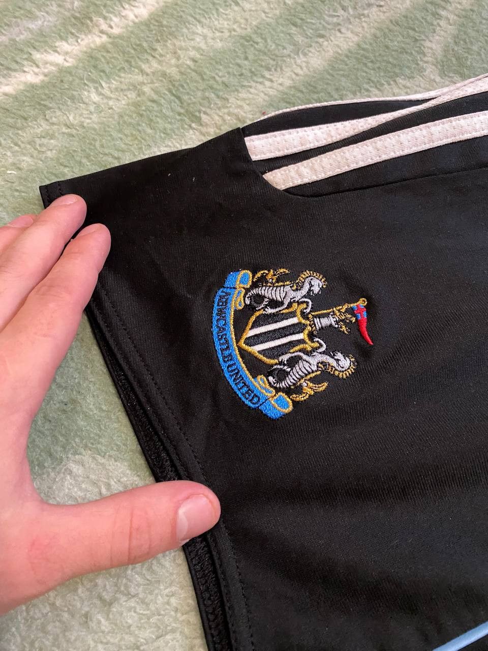 Adidas Vintage Adidas shorts streetwear y2k Size US 36 / EU 52 - 2 Thumbnail