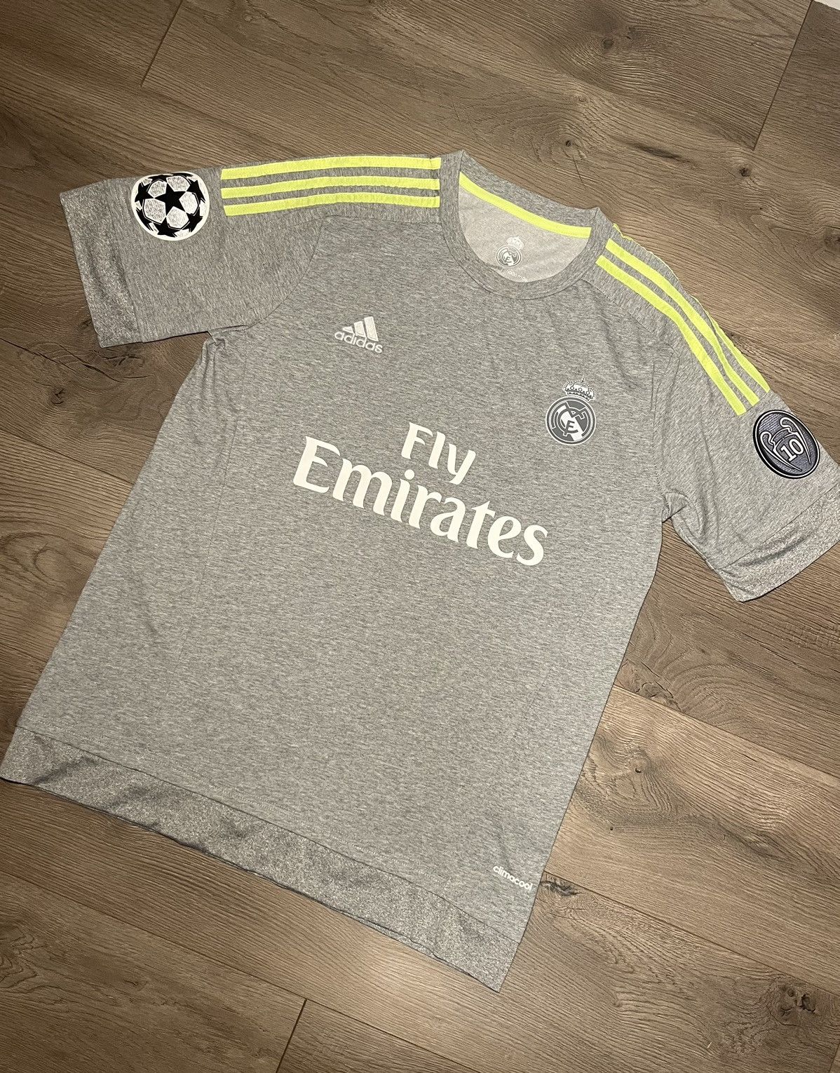 Real Madrid × Soccer Jersey × Vintage 2015/16 Ronaldo Real Madrid Away